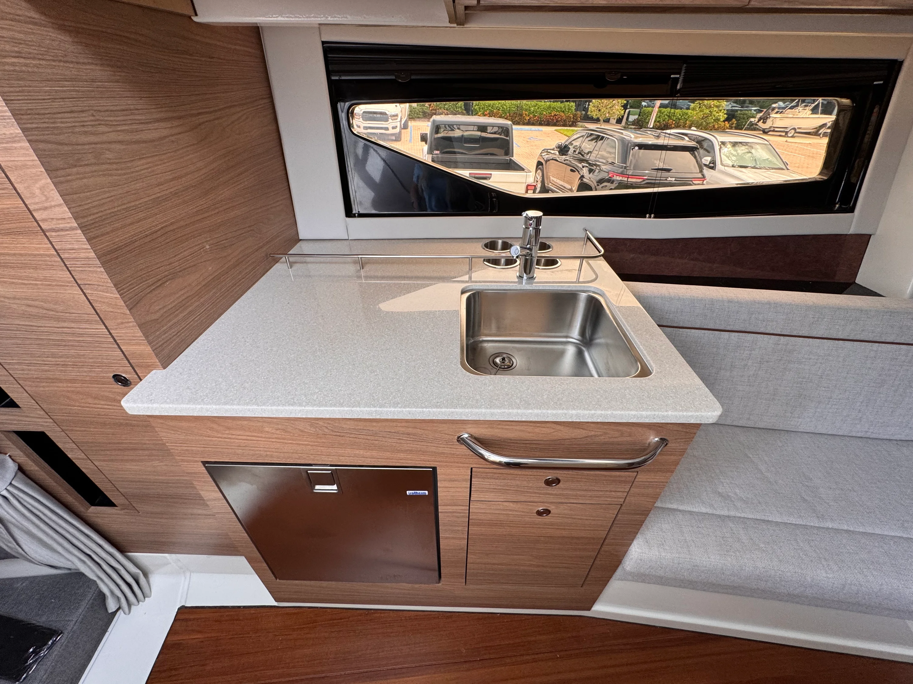 2025 Boston Whaler 365 Conquest Image Thumbnail #26