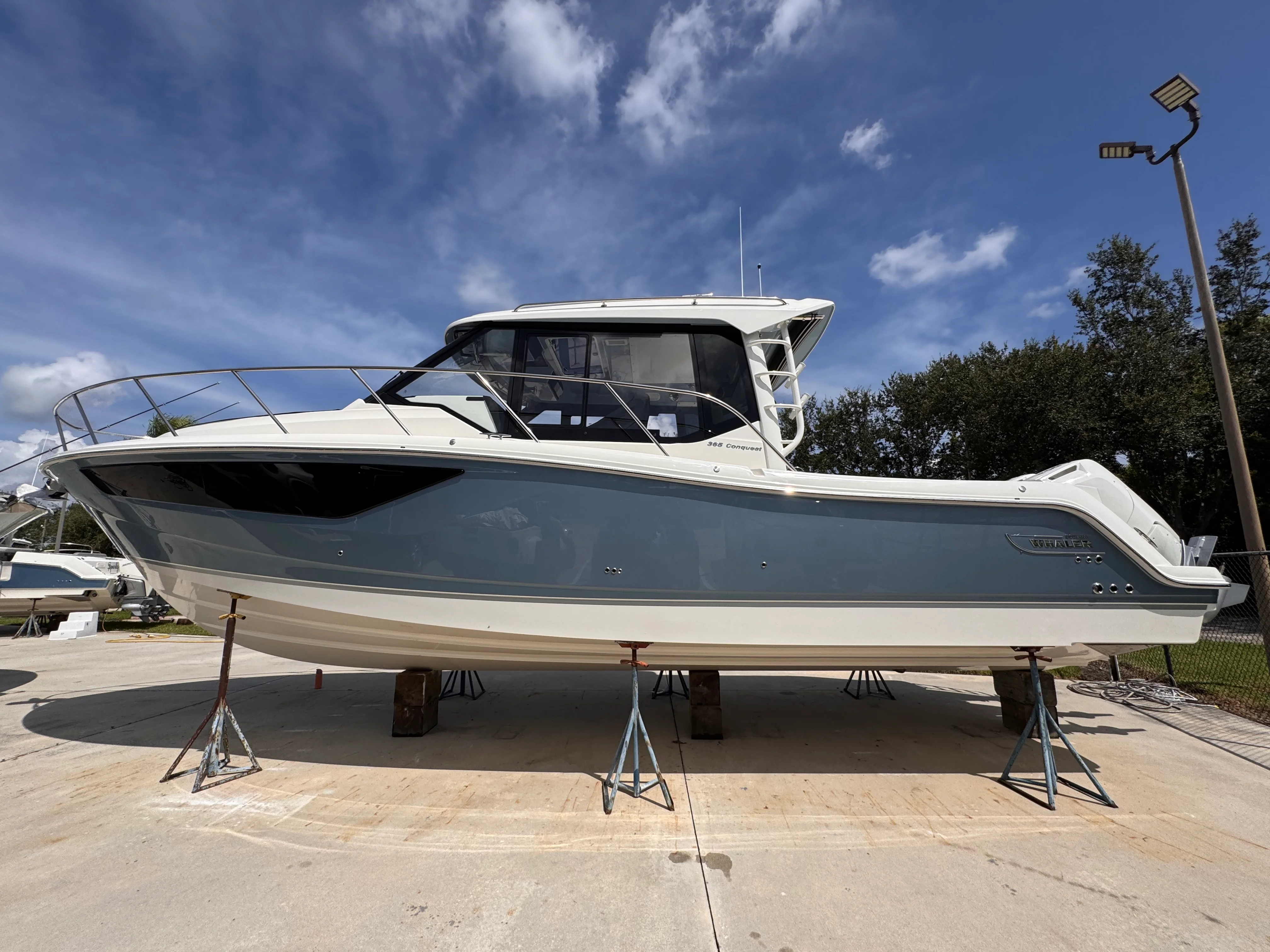 2025 Boston Whaler 365 Conquest Image Thumbnail #0