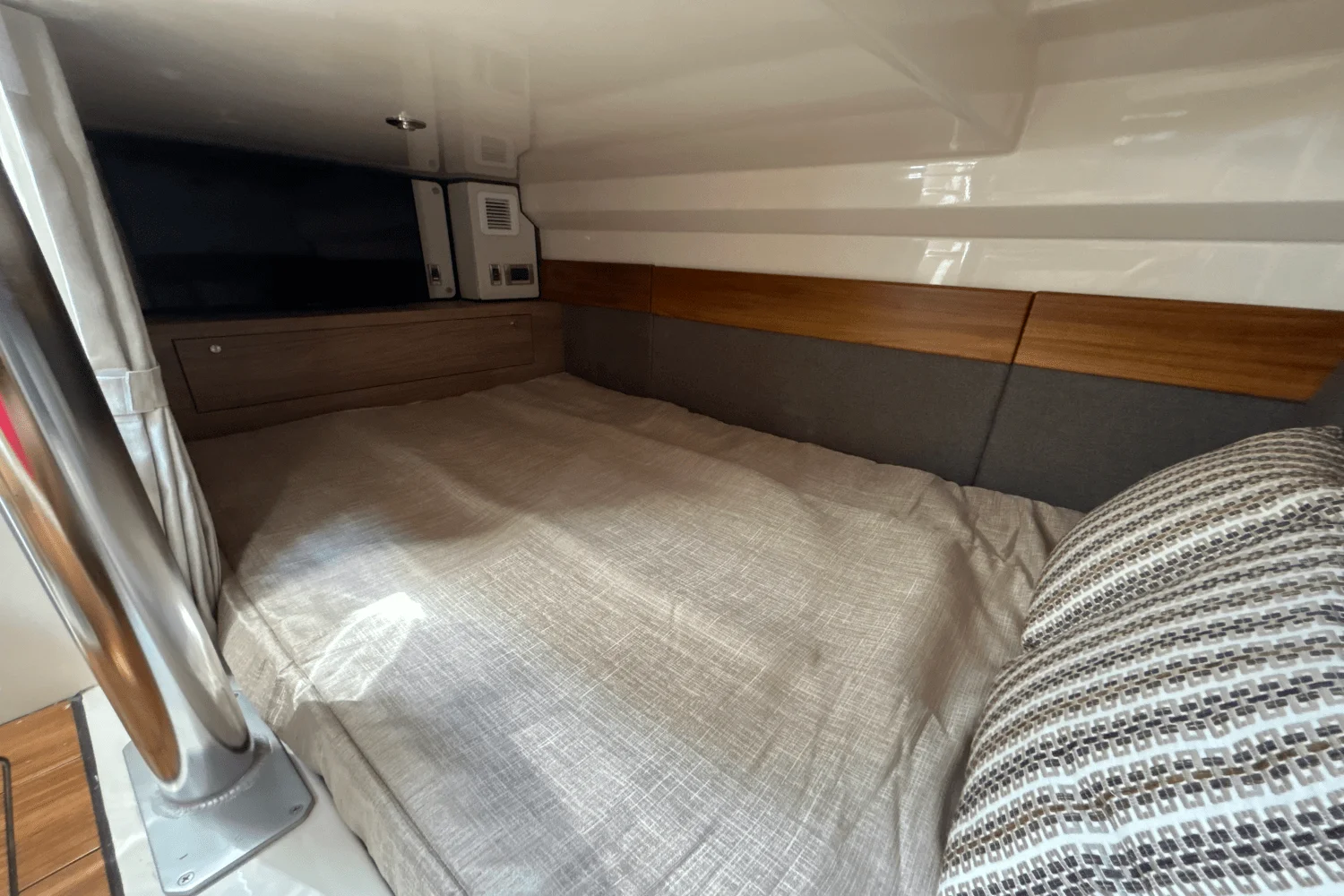 2025 Boston Whaler 365 Conquest Image Thumbnail #42