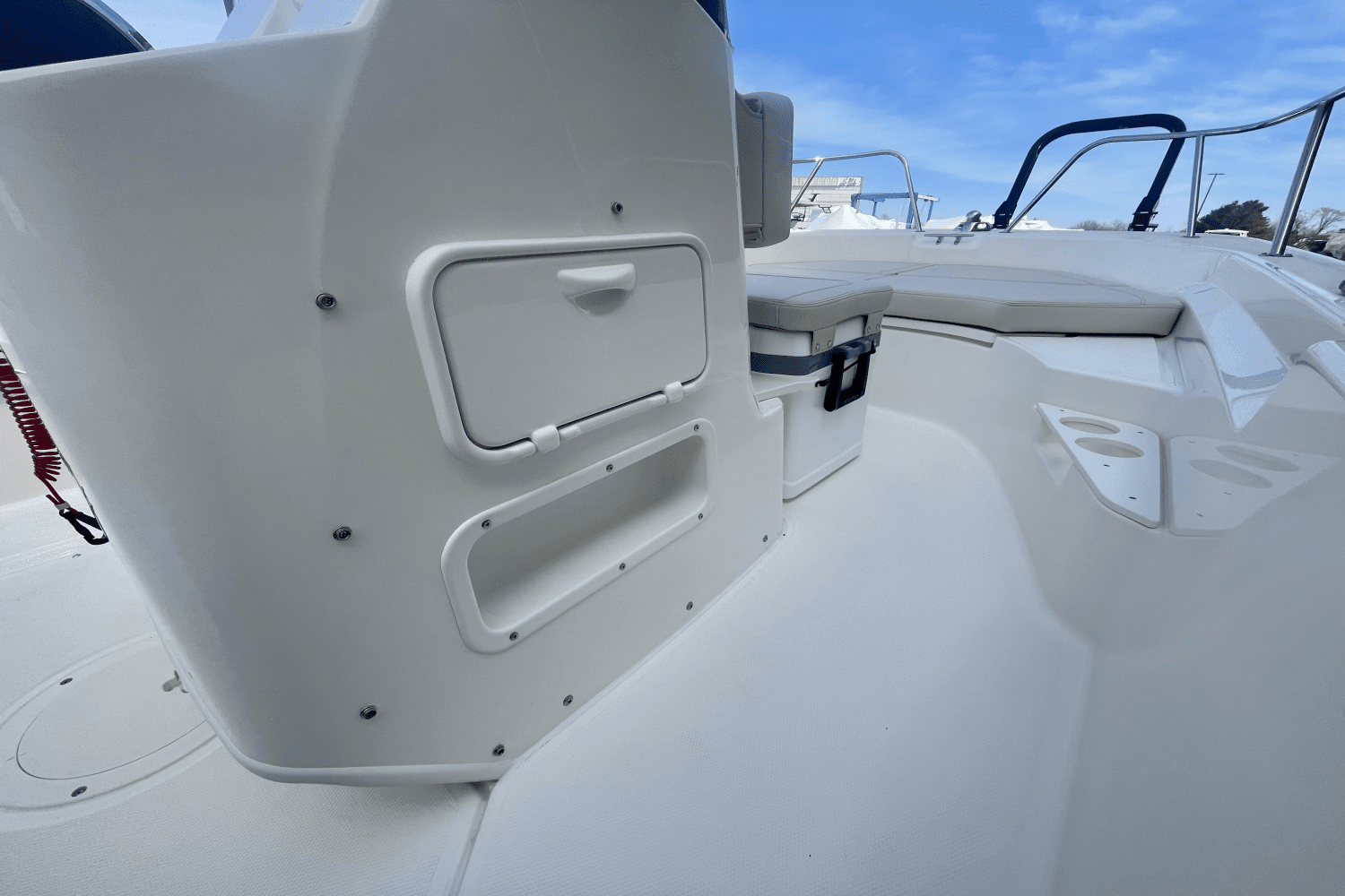 2025 Boston Whaler 170 Montauk Image Thumbnail #13