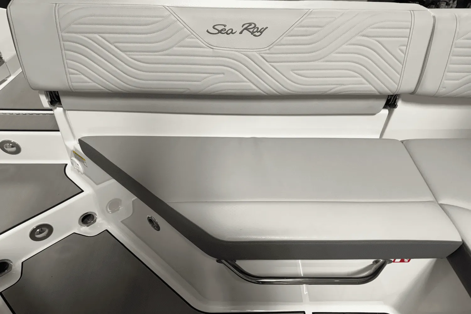 2025 Sea Ray SDX 270 Surf Image Thumbnail #25