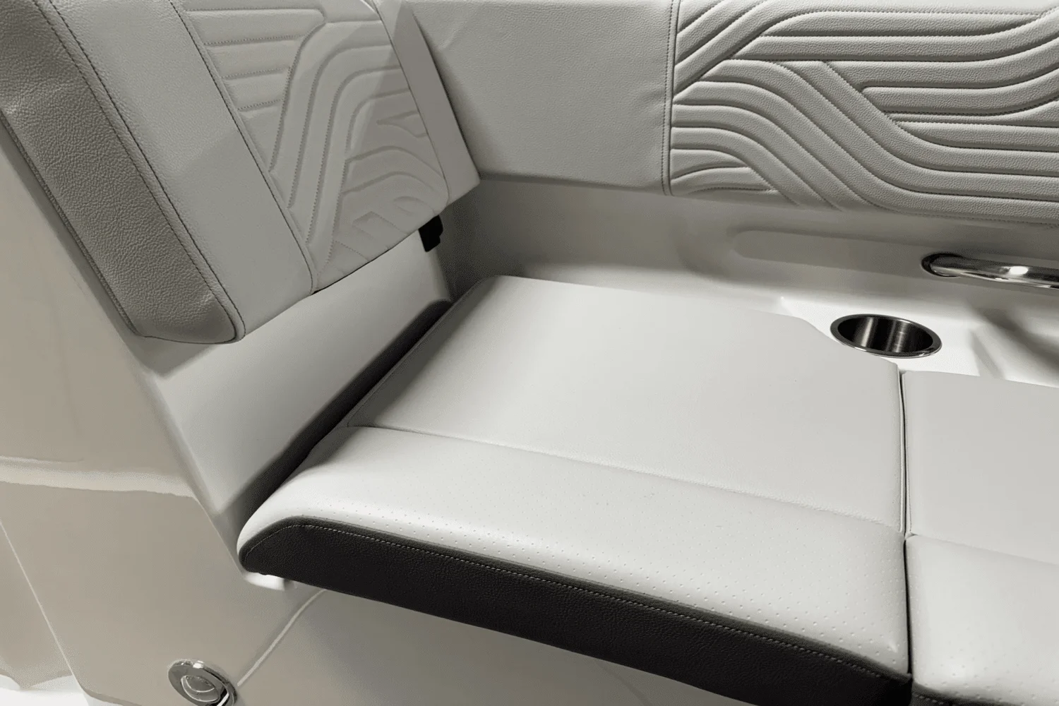 2025 Sea Ray SDX 270 Surf Image Thumbnail #70