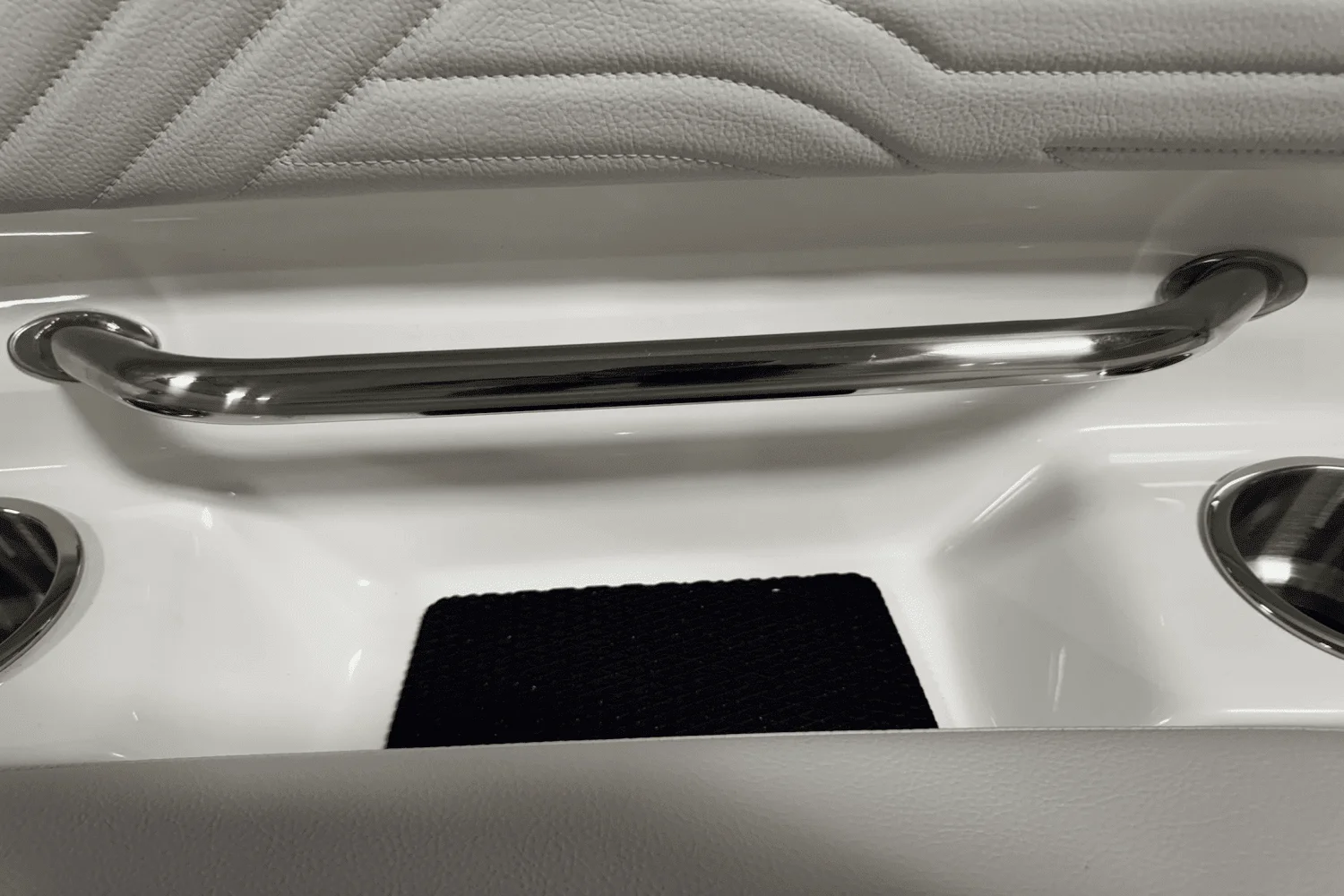 2025 Sea Ray SDX 270 Surf Image Thumbnail #80