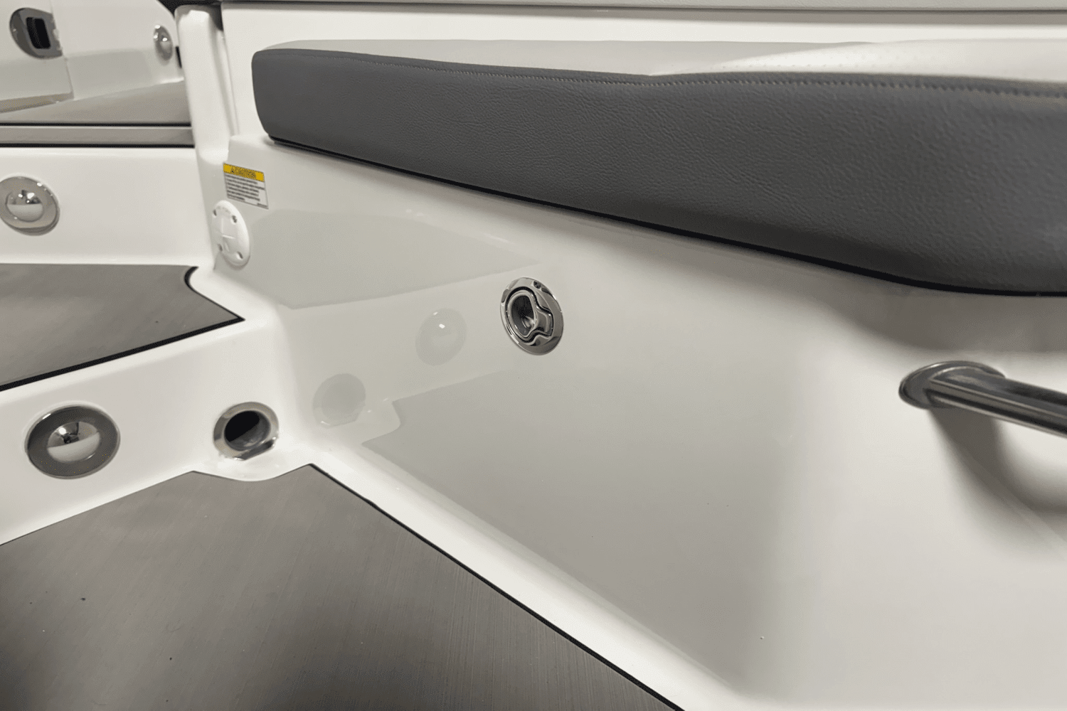 2025 Sea Ray SDX 270 Surf Image Thumbnail #27