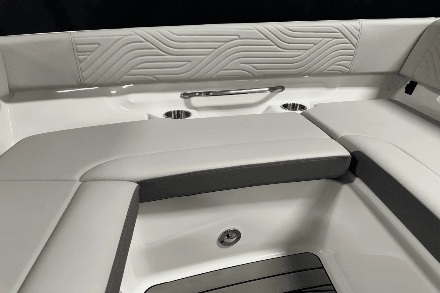2025 Sea Ray SDX 270 Surf Image Thumbnail #66