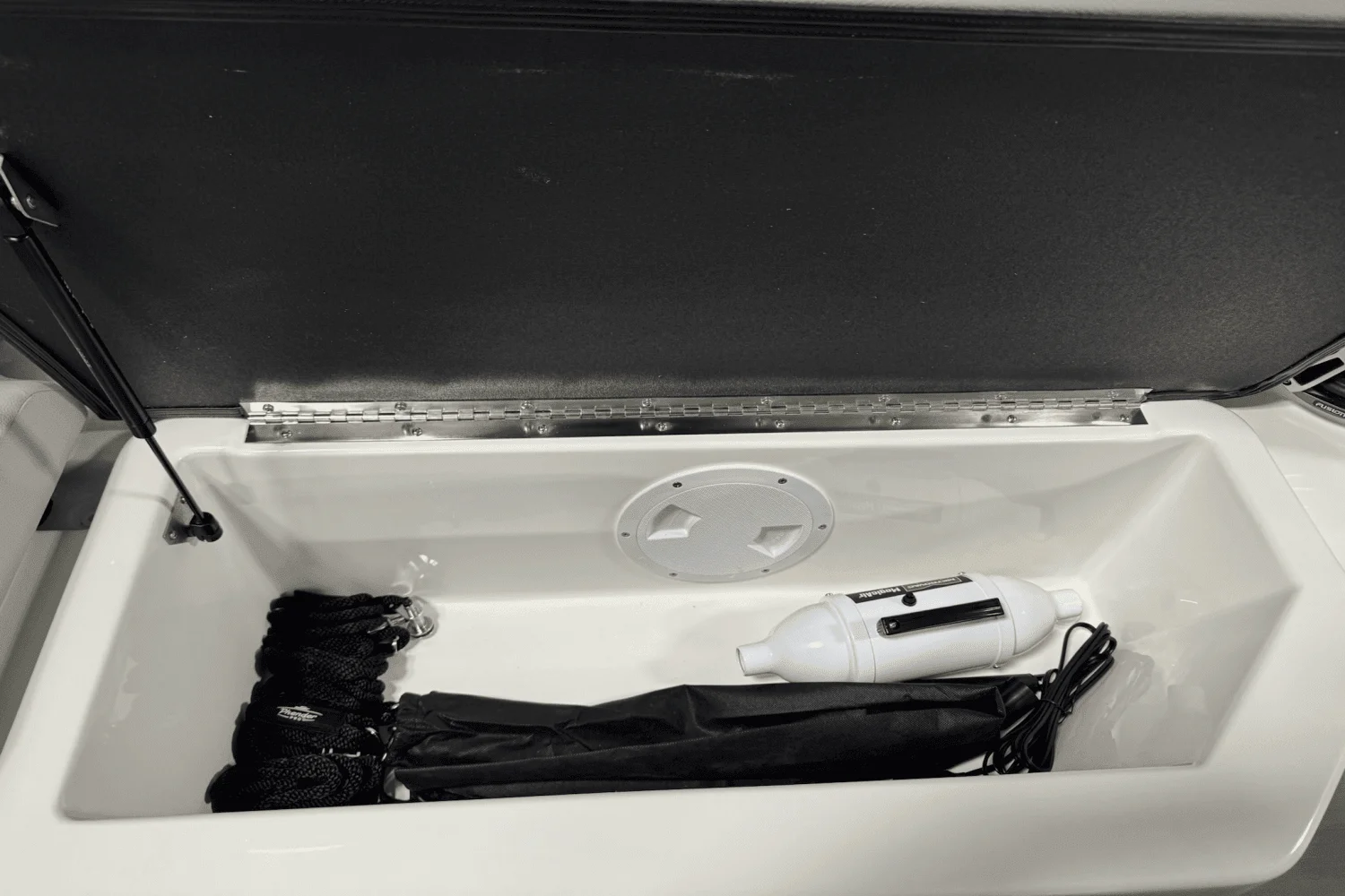 2025 Sea Ray SDX 270 Surf Image Thumbnail #30