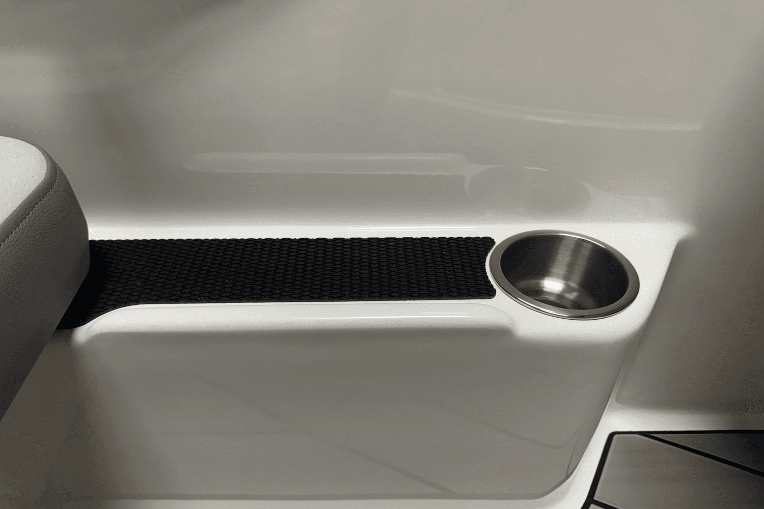 2025 Sea Ray SDX 270 Surf Image Thumbnail #55