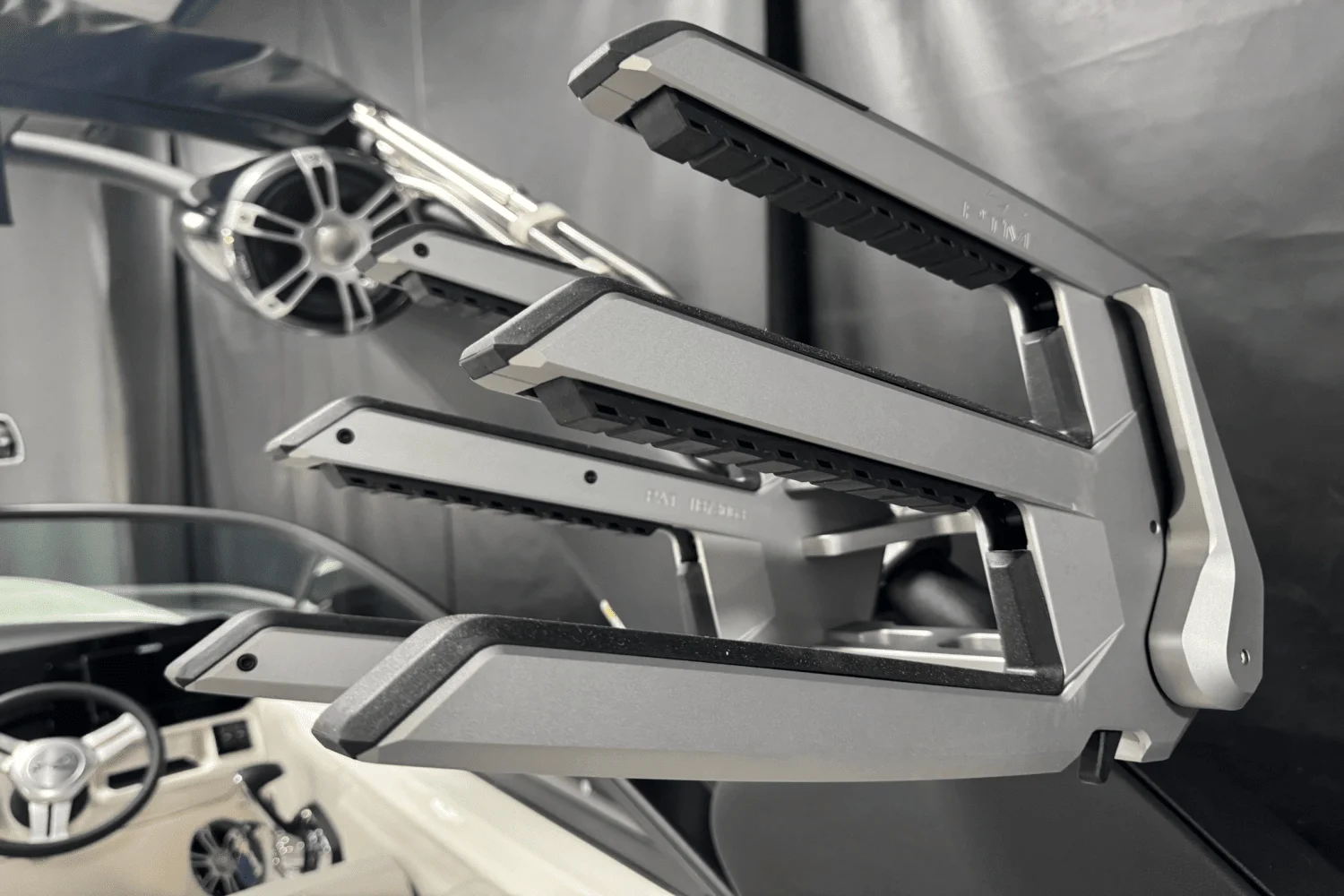 2025 Sea Ray SDX 270 Surf Image Thumbnail #94