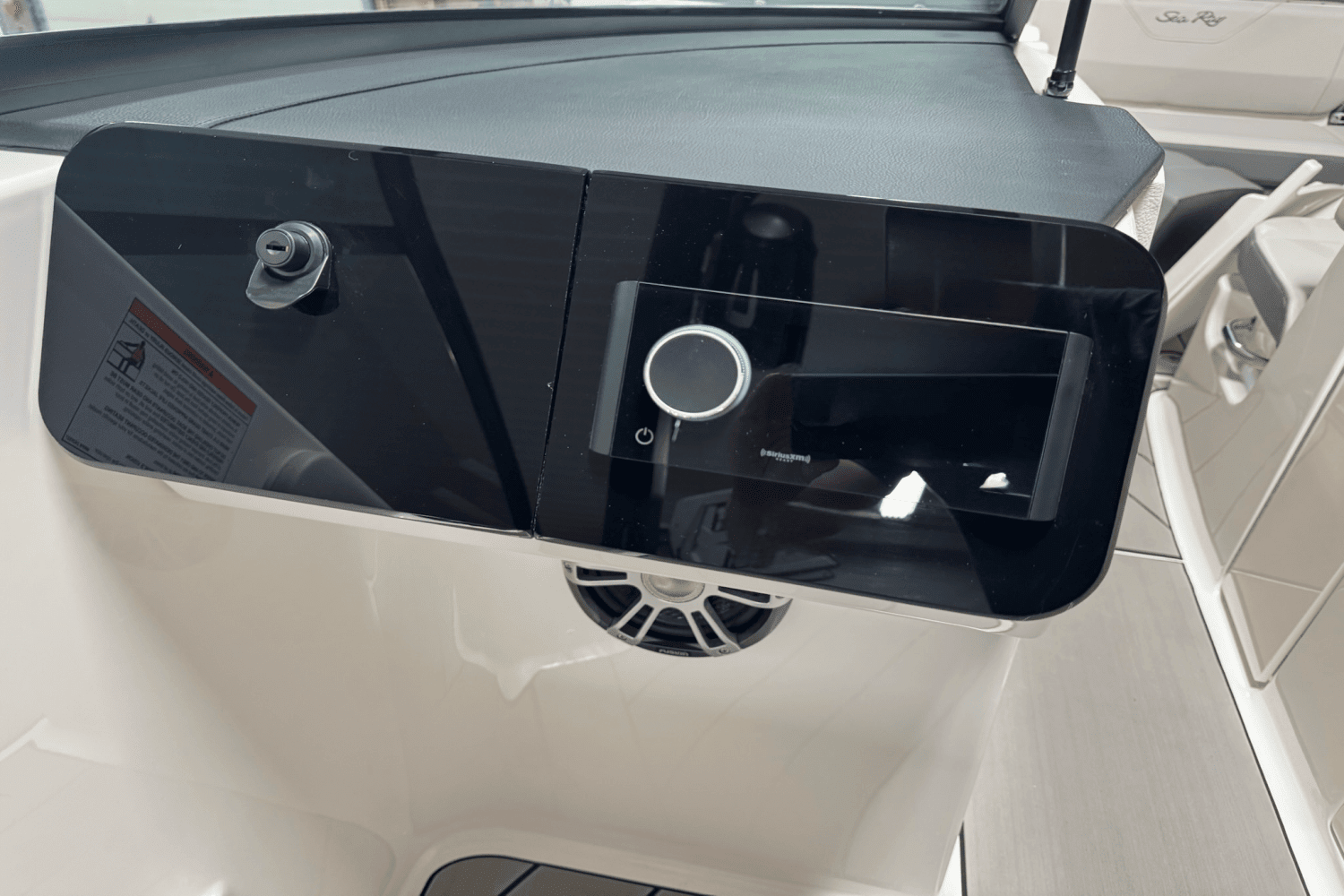 2025 Sea Ray SDX 270 Surf Image Thumbnail #53
