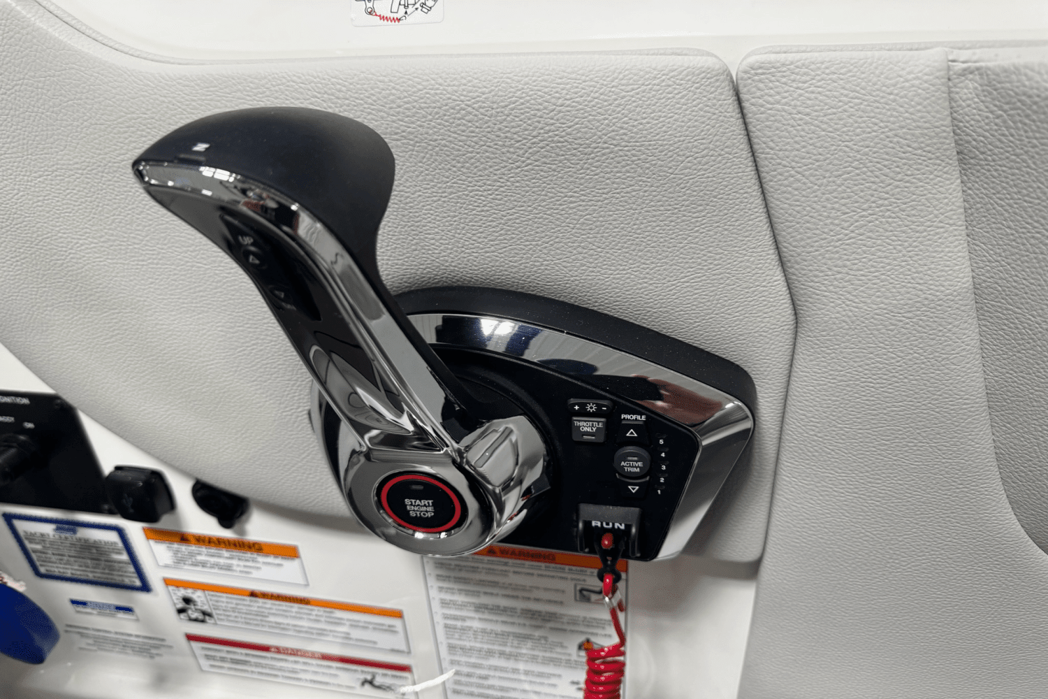 2025 Sea Ray SDX 270 Surf Image Thumbnail #41