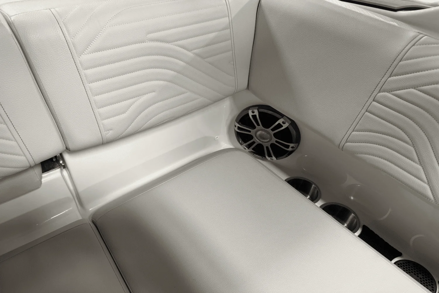 2025 Sea Ray SDX 270 Surf Image Thumbnail #24