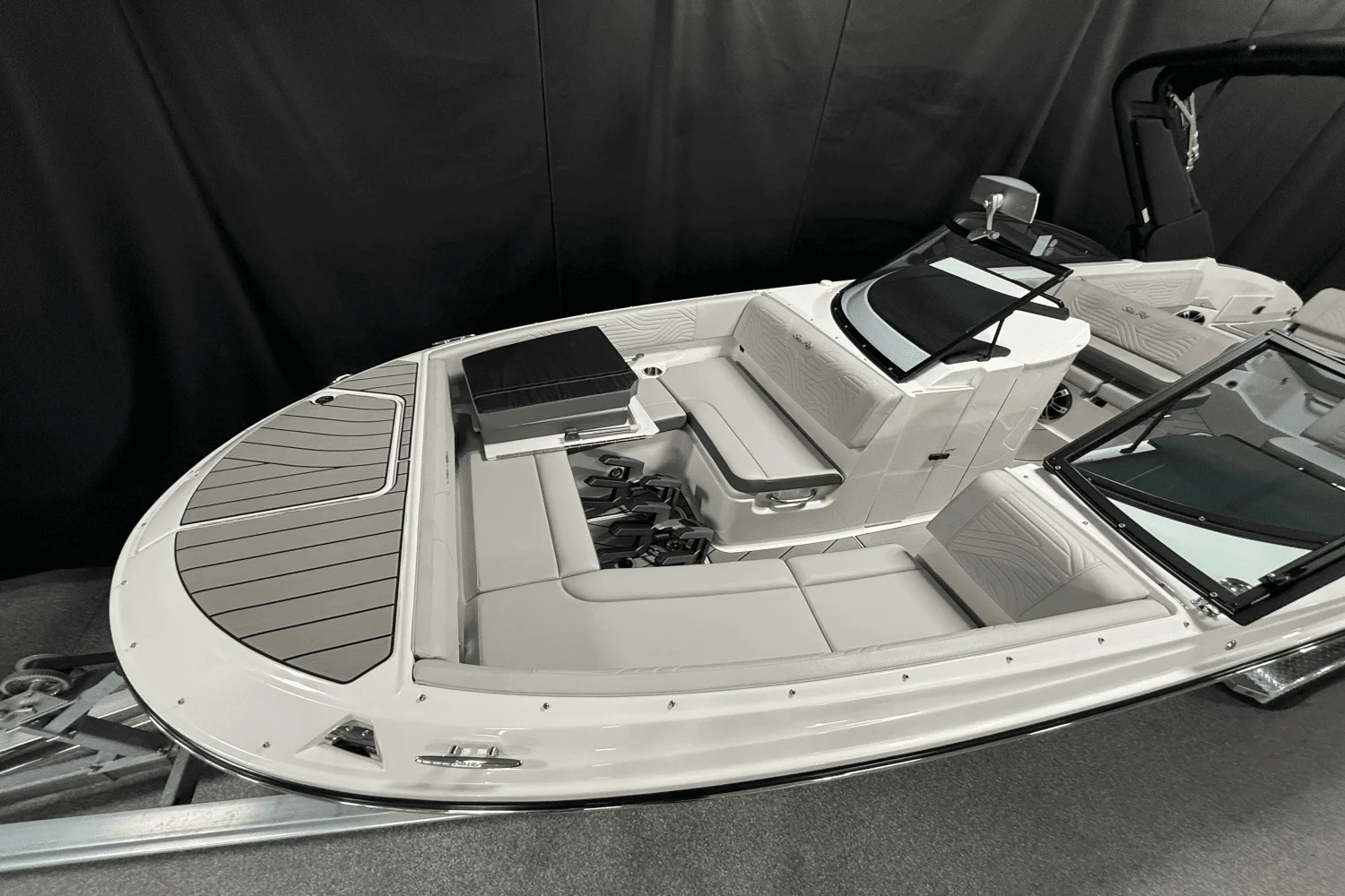 2025 Sea Ray SDX 270 Surf Image Thumbnail #2