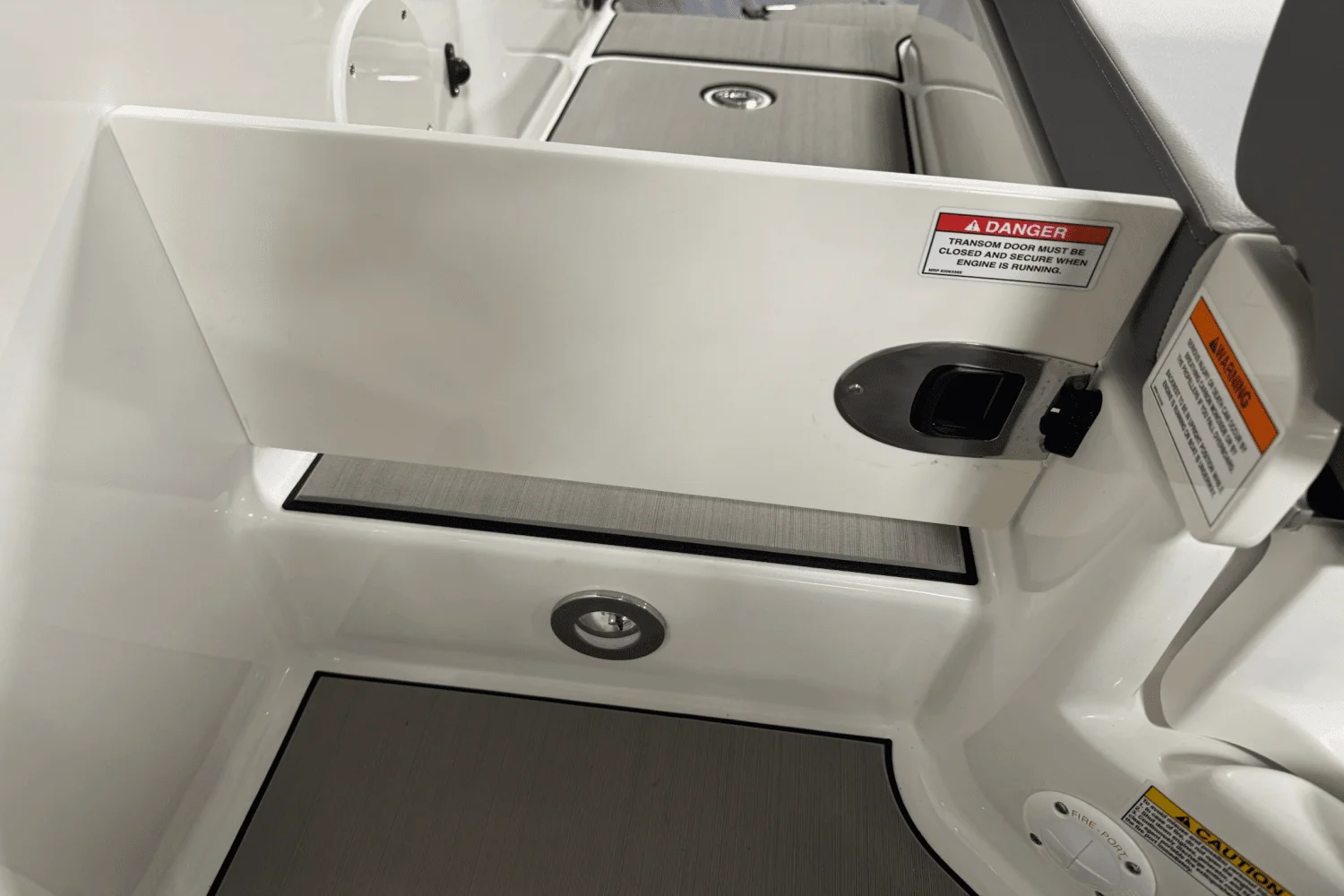 2025 Sea Ray SDX 270 Surf Image Thumbnail #21