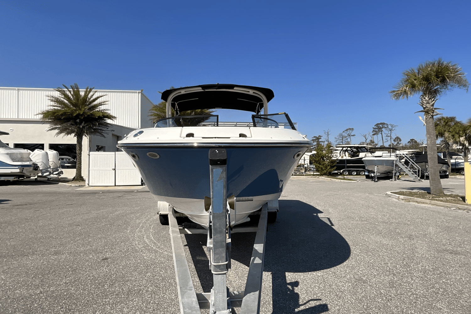 2025 Sea Ray SDX 250 Outboard Image Thumbnail #7