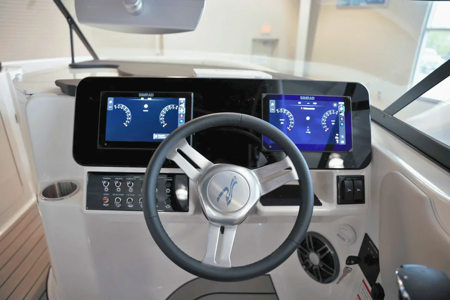 2025 Sea Ray SDX 250 Surf Image Thumbnail #14