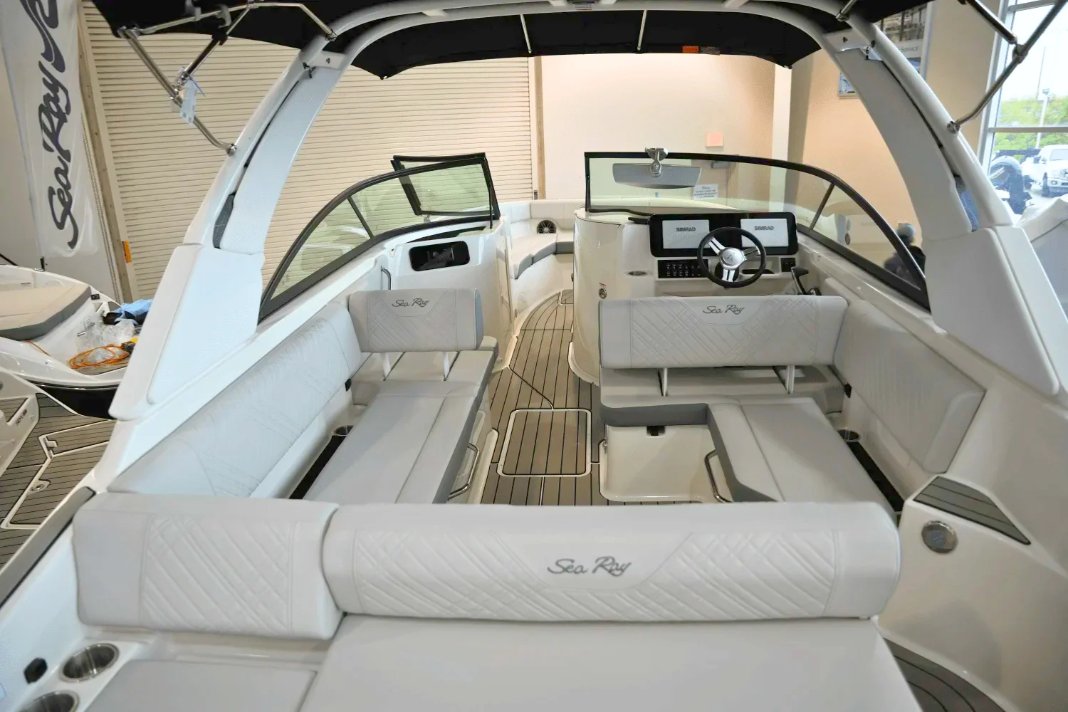 2025 Sea Ray SDX 250 Surf Image Thumbnail #5