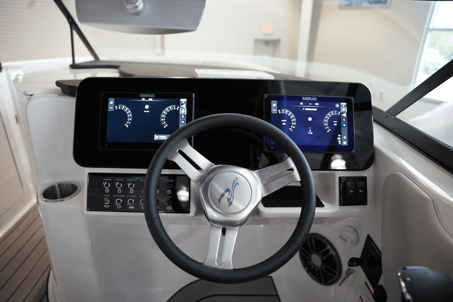 2025 Sea Ray SDX 250 Surf Image Thumbnail #14