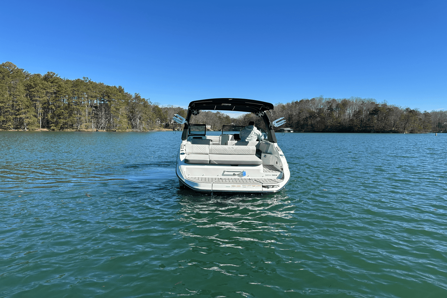 2025 Sea Ray SDX 250 Surf Image Thumbnail #3