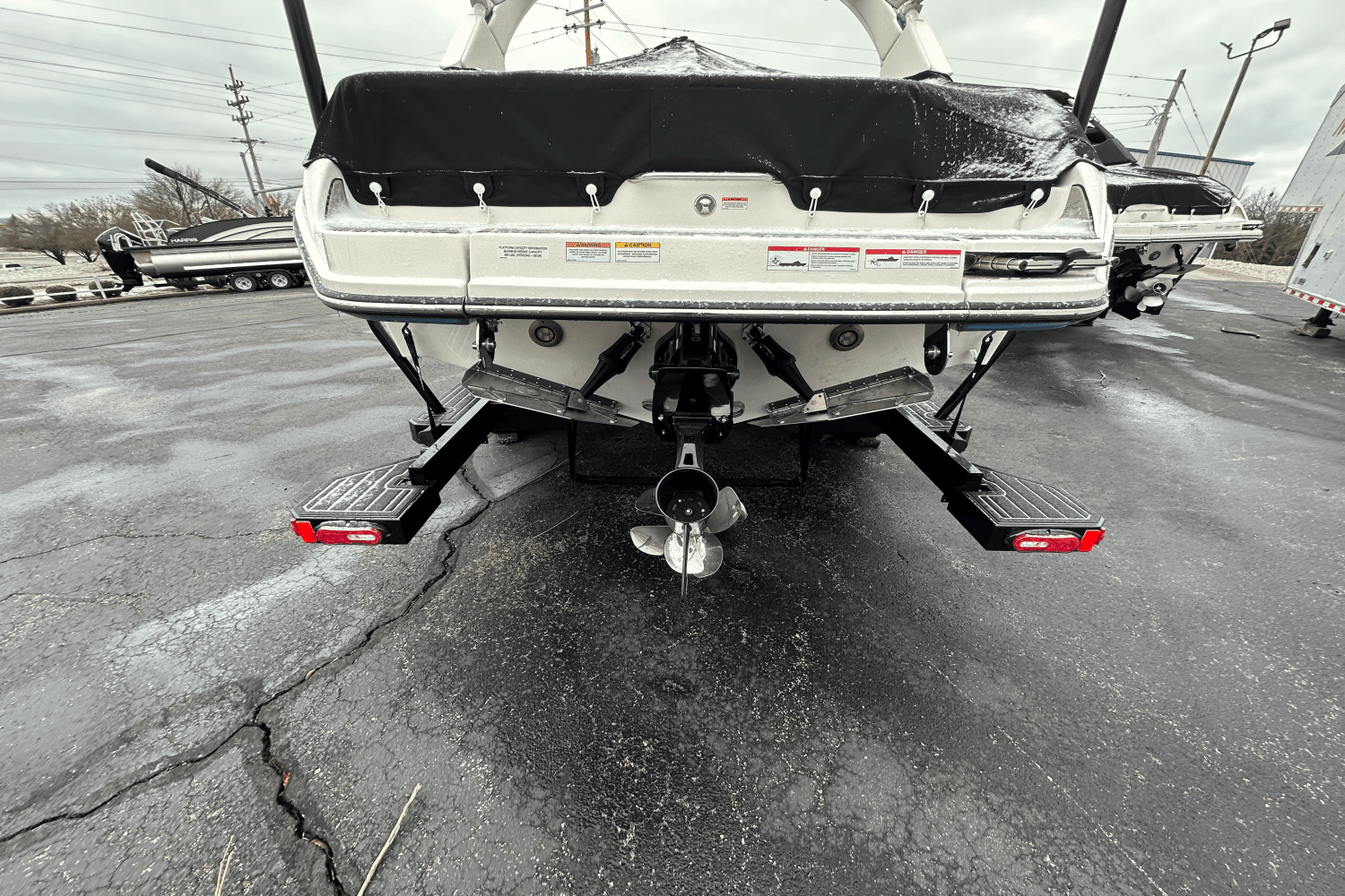 2025 Sea Ray SDX 250 Surf Image Thumbnail #5