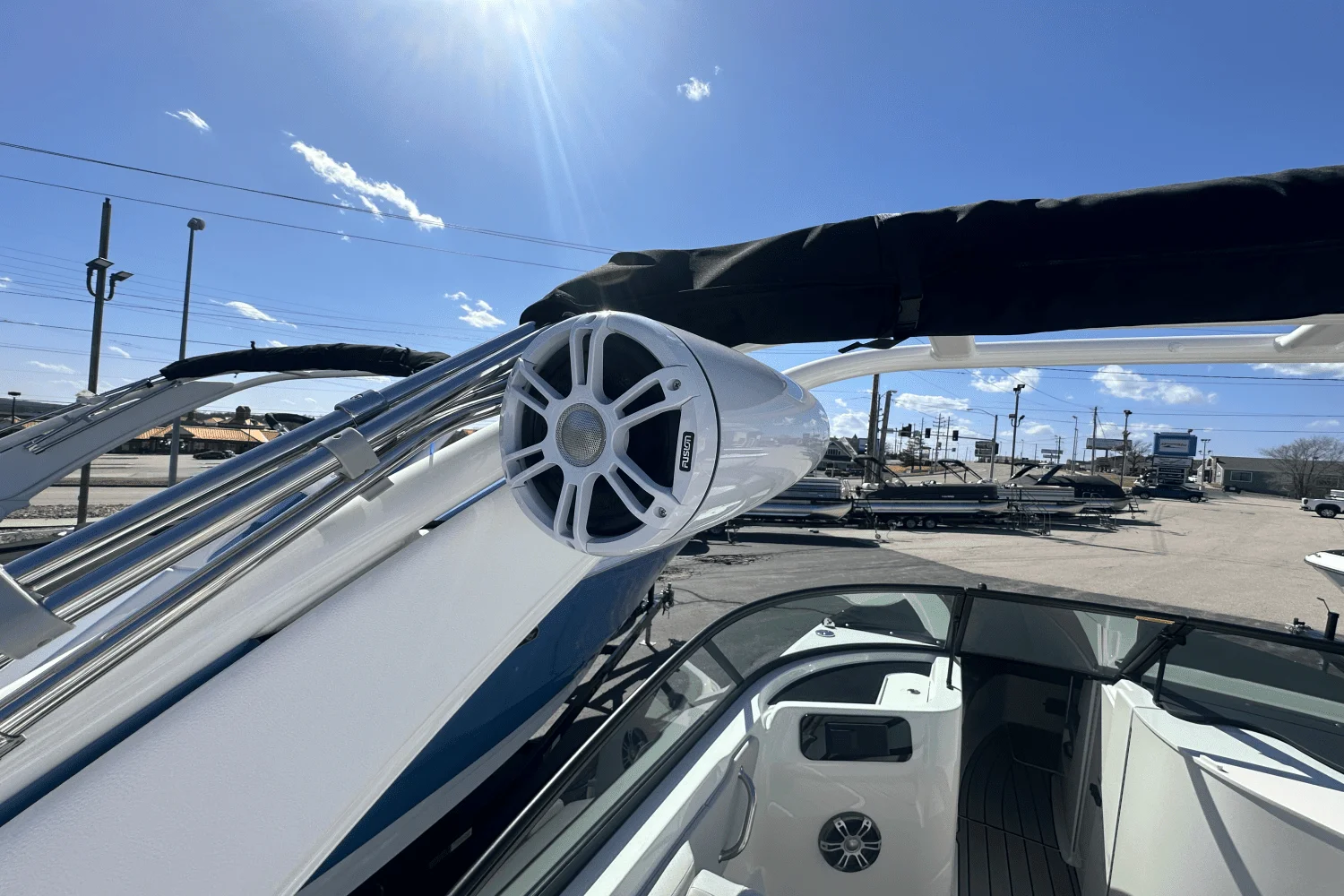 2025 Sea Ray SDX 250 Surf Image Thumbnail #23