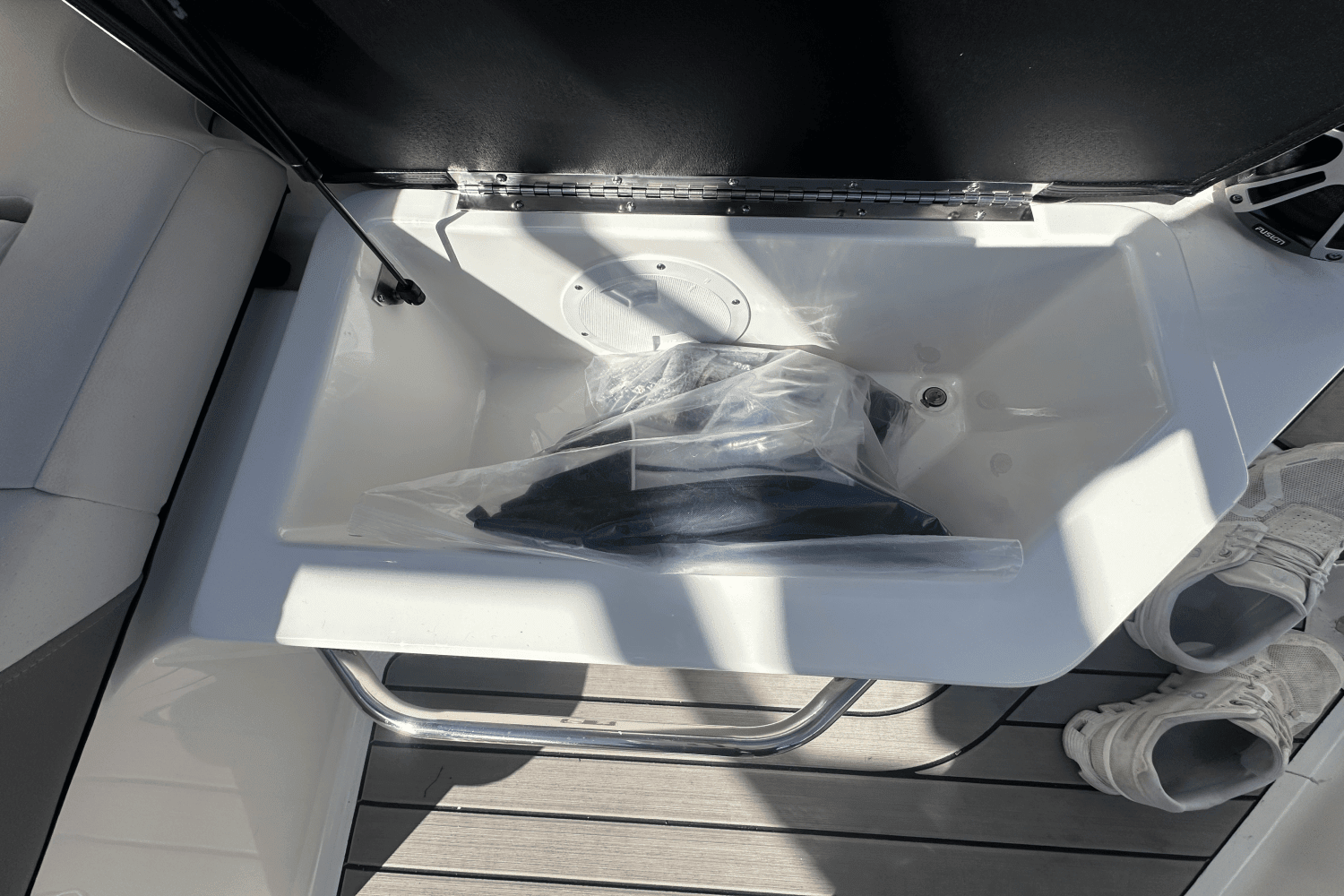 2025 Sea Ray SDX 250 Surf Image Thumbnail #19