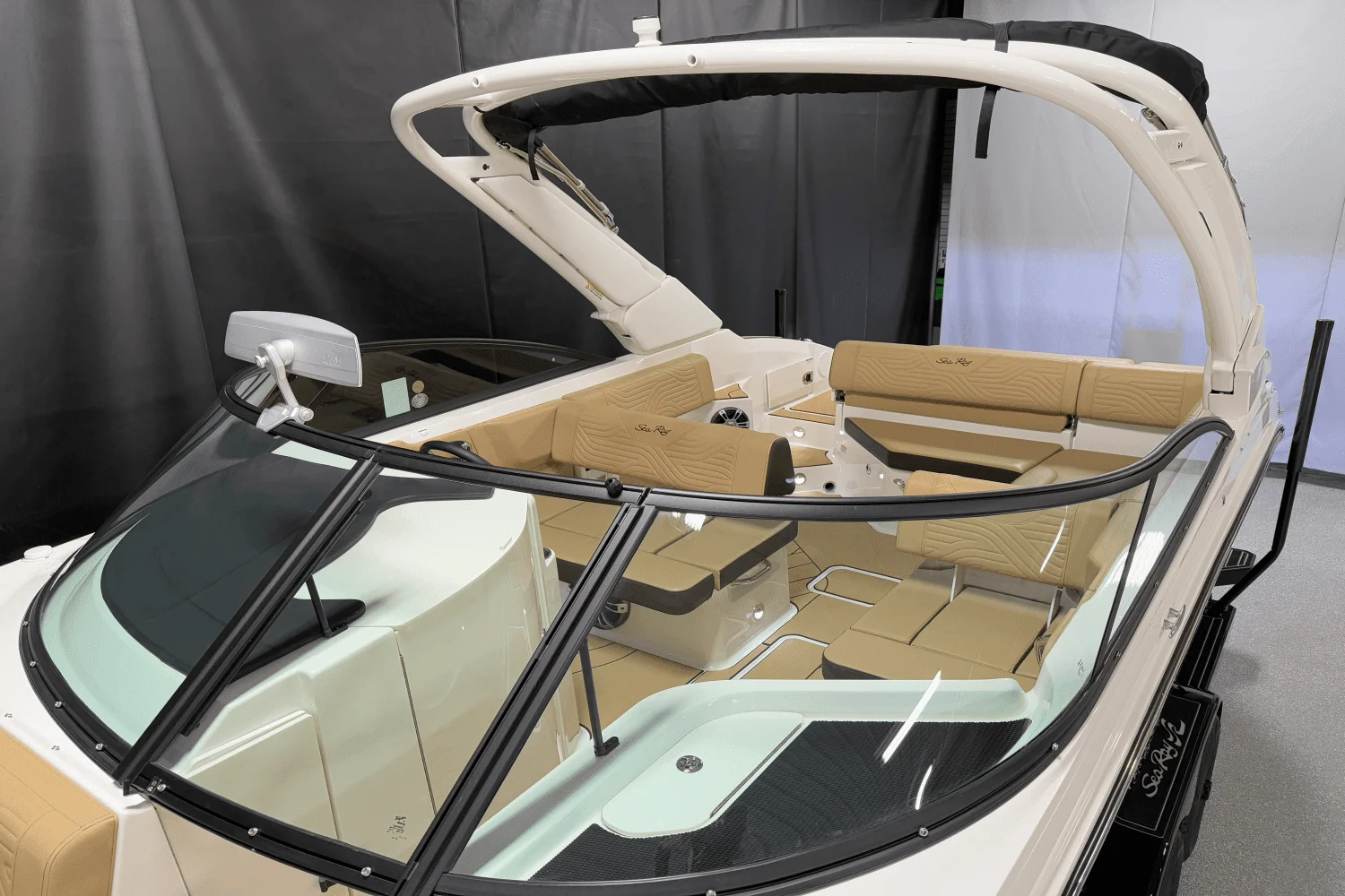 2025 Sea Ray SDX 250 Surf Image Thumbnail #11