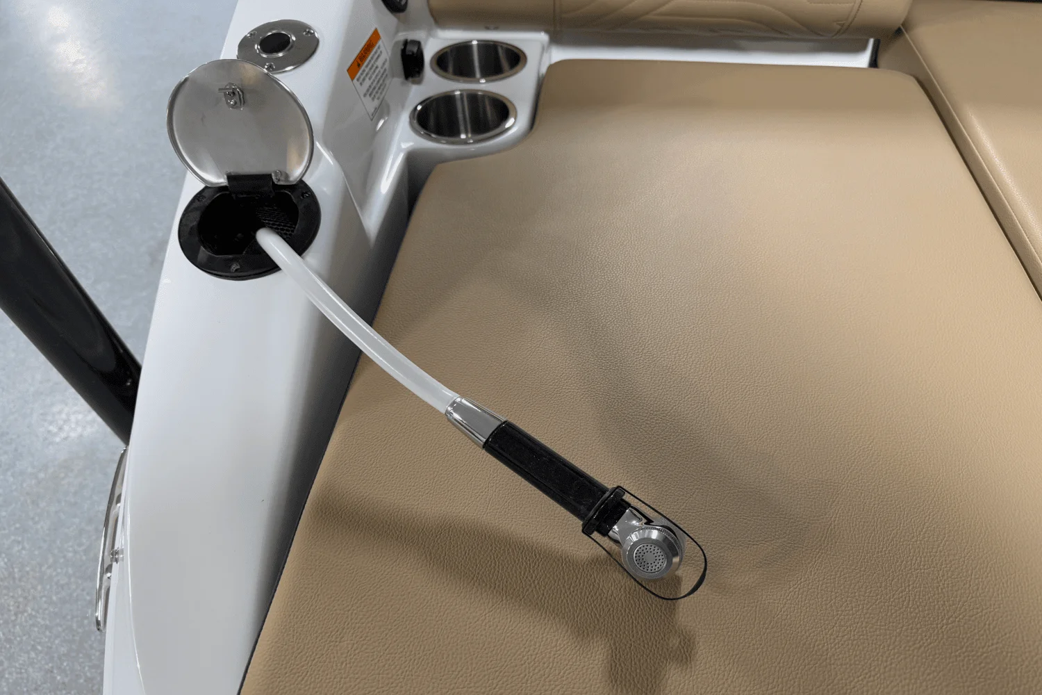 2025 Sea Ray SDX 250 Surf Image Thumbnail #37