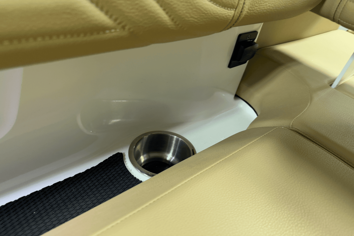 2025 Sea Ray SDX 250 Surf Image Thumbnail #67