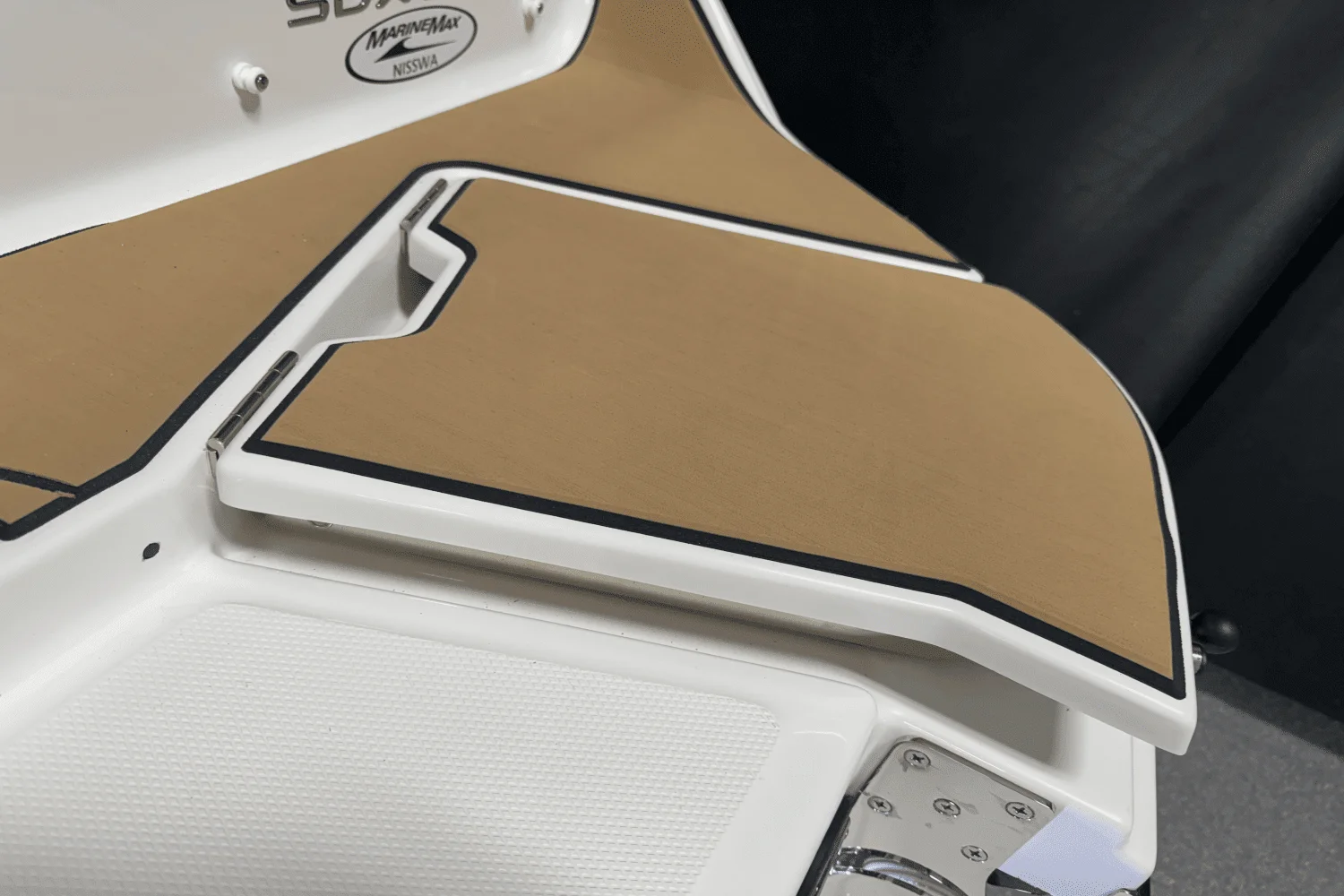 2025 Sea Ray SDX 250 Surf Image Thumbnail #34