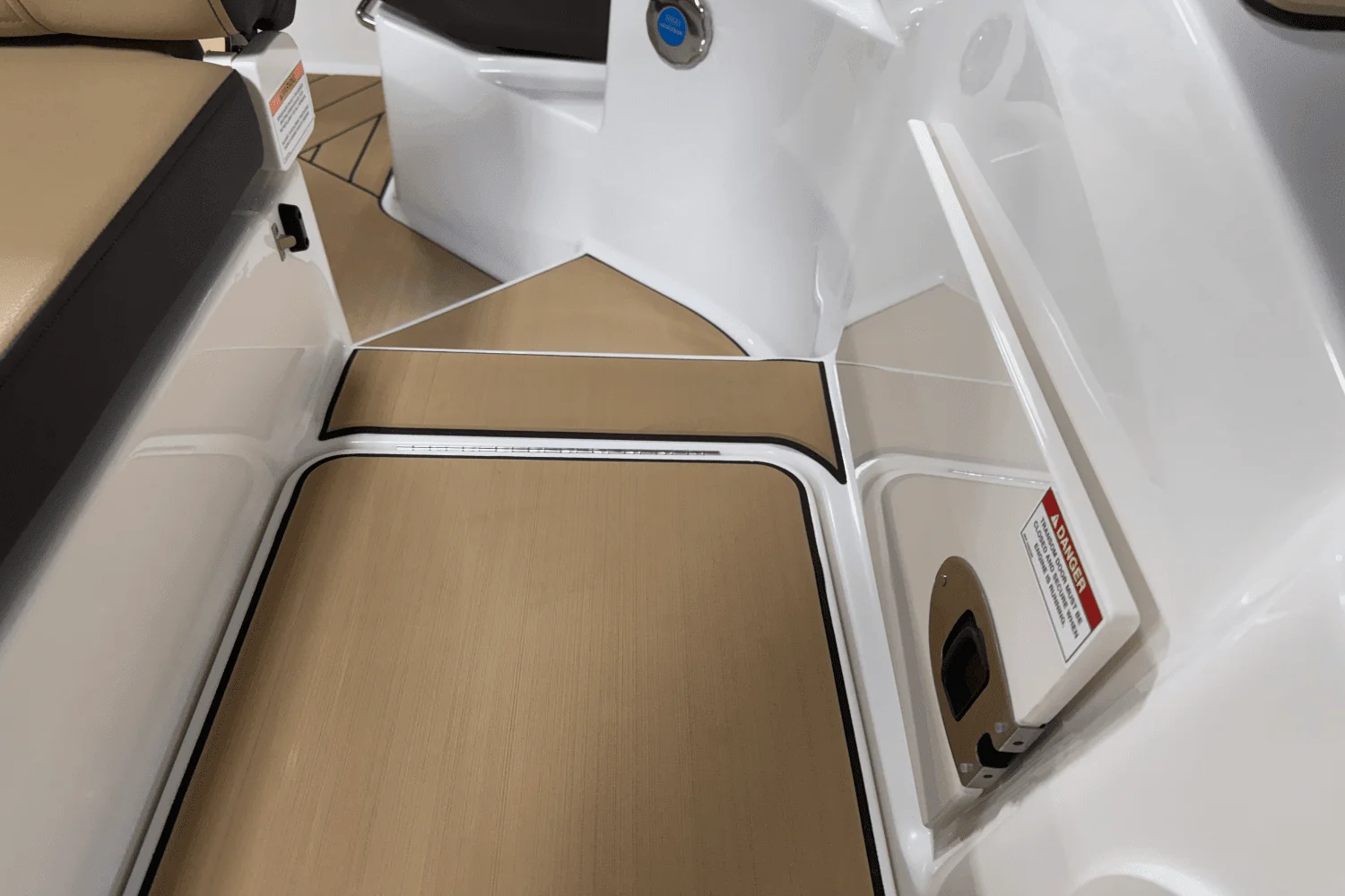 2025 Sea Ray SDX 250 Surf Image Thumbnail #47