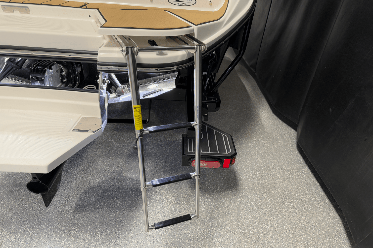 2025 Sea Ray SDX 250 Surf Image Thumbnail #30