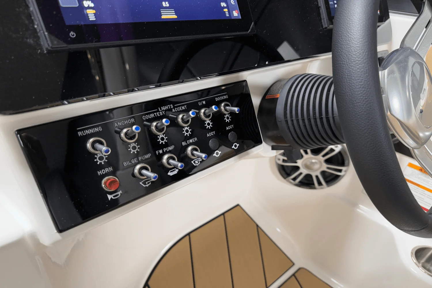 2025 Sea Ray SDX 250 Surf Image Thumbnail #96