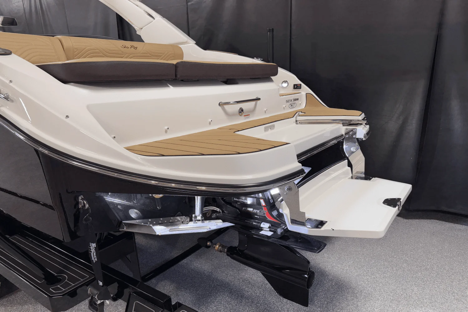 2025 Sea Ray SDX 250 Surf Image Thumbnail #24