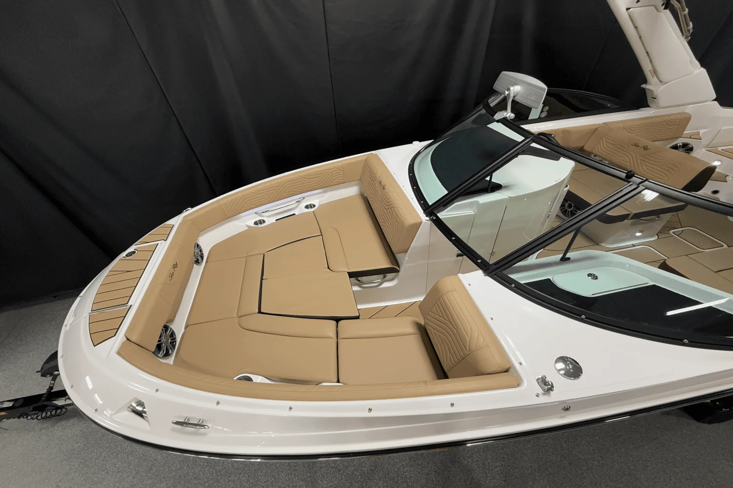 2025 Sea Ray SDX 250 Surf Image Thumbnail #9