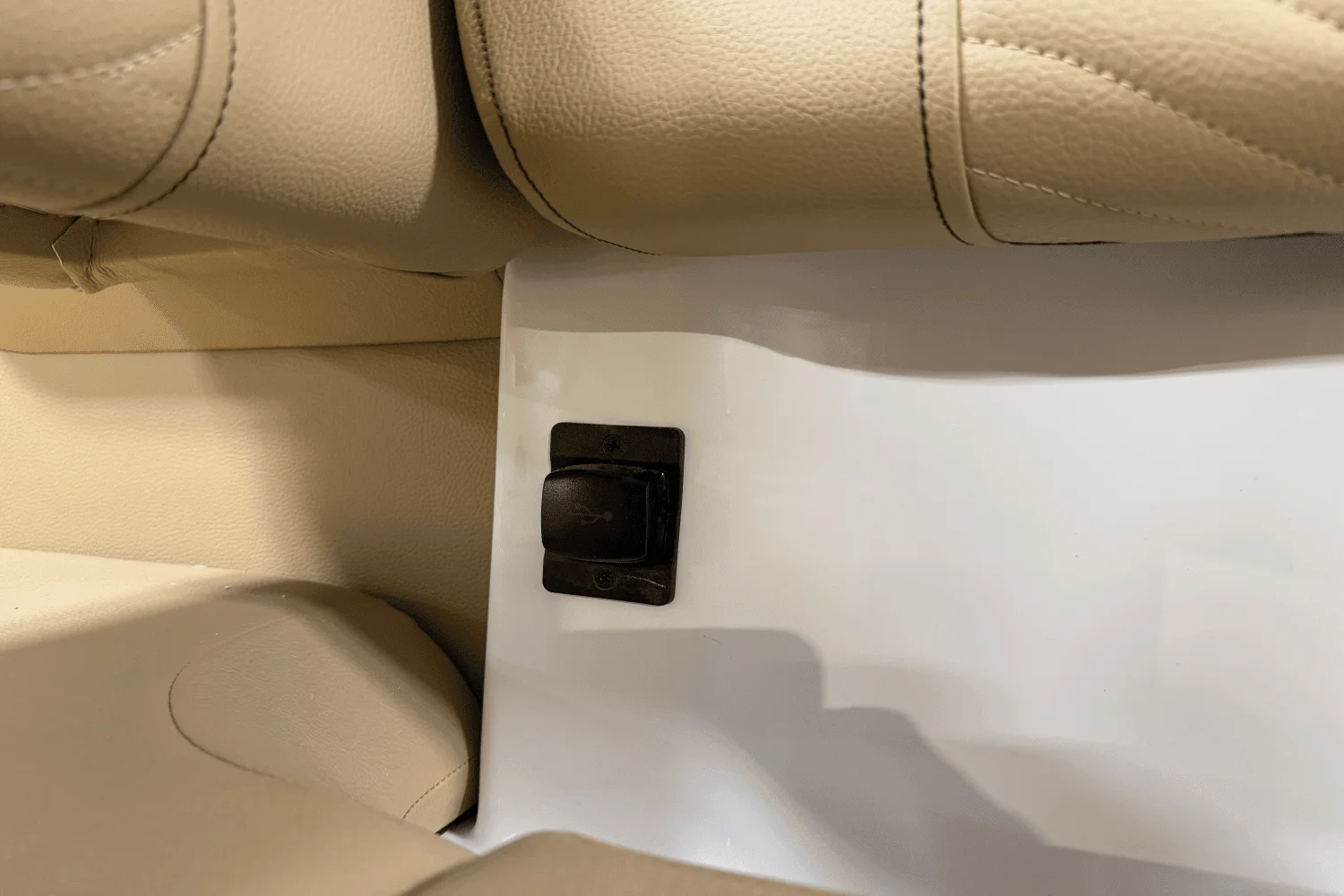 2025 Sea Ray SDX 250 Surf Image Thumbnail #54