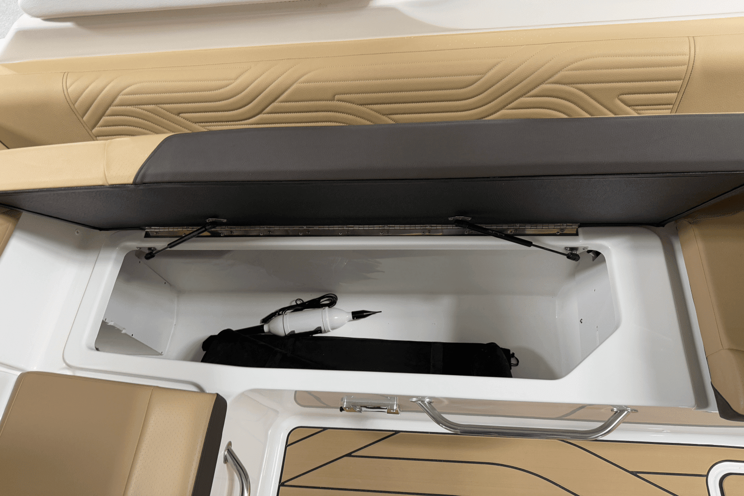 2025 Sea Ray SDX 250 Surf Image Thumbnail #69