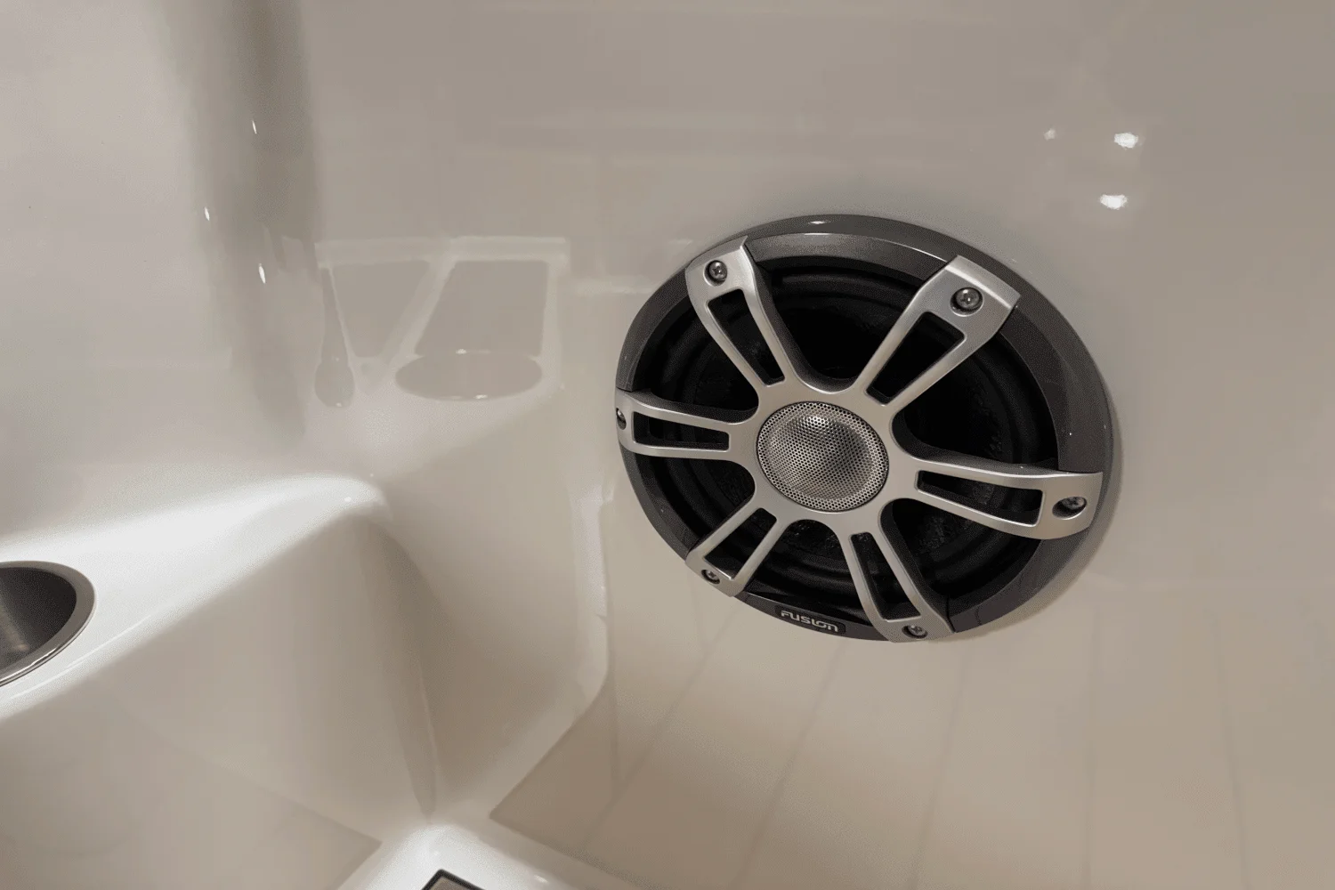 2025 Sea Ray SDX 250 Surf Image Thumbnail #76