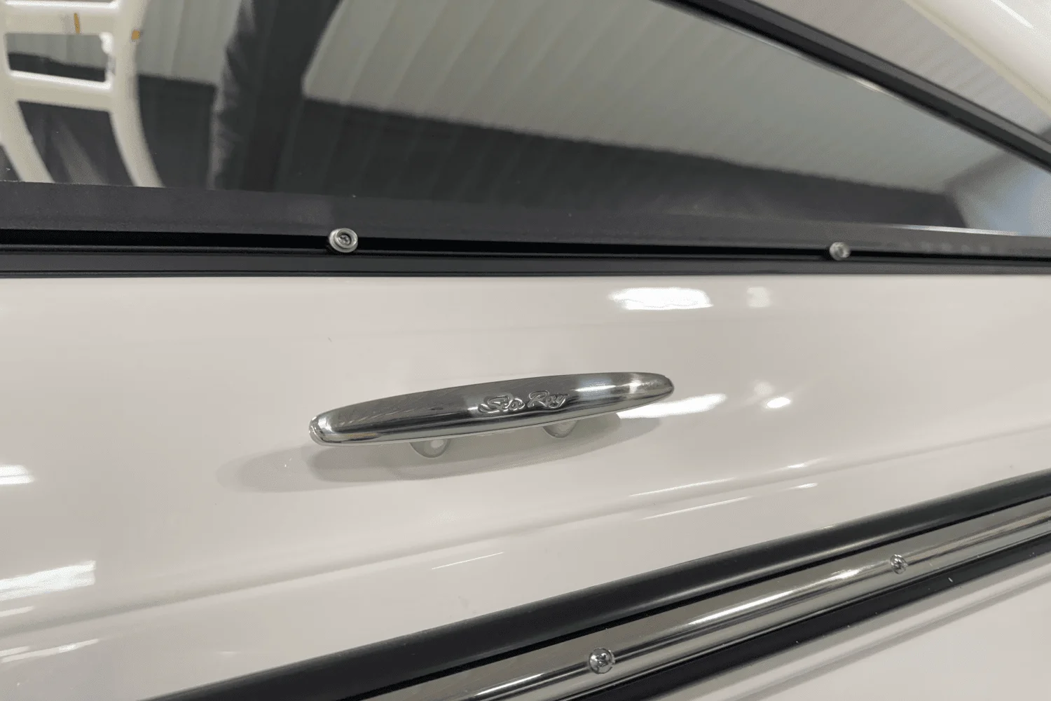 2025 Sea Ray SDX 250 Surf Image Thumbnail #21