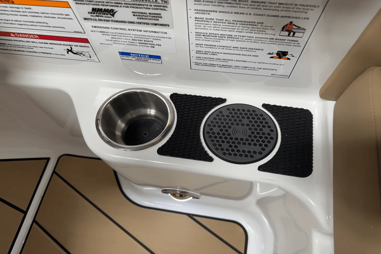 2025 Sea Ray SDX 250 Surf Image Thumbnail #93