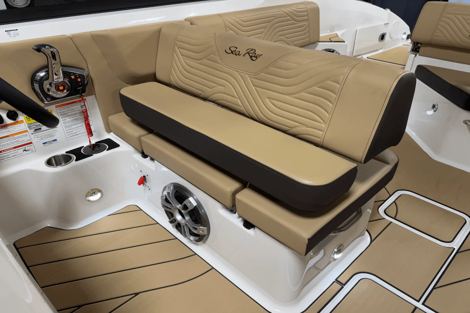 2025 Sea Ray SDX 250 Surf Image Thumbnail #89