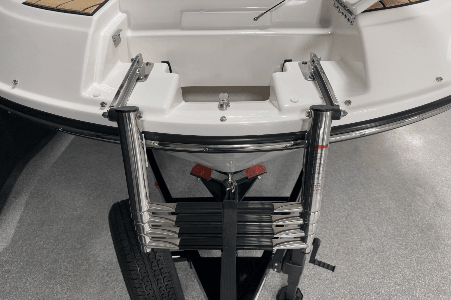 2025 Sea Ray SDX 250 Surf Image Thumbnail #17