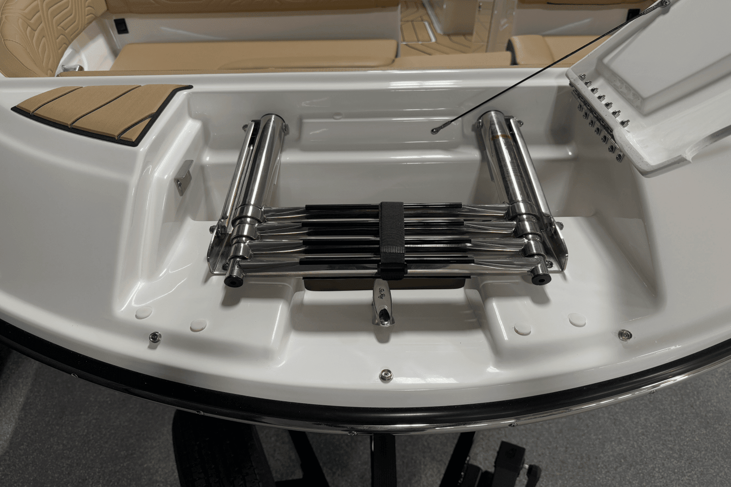 2025 Sea Ray SDX 250 Surf Image Thumbnail #16