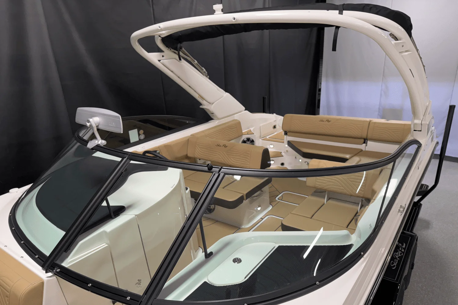 2025 Sea Ray SDX 250 Surf Image Thumbnail #10