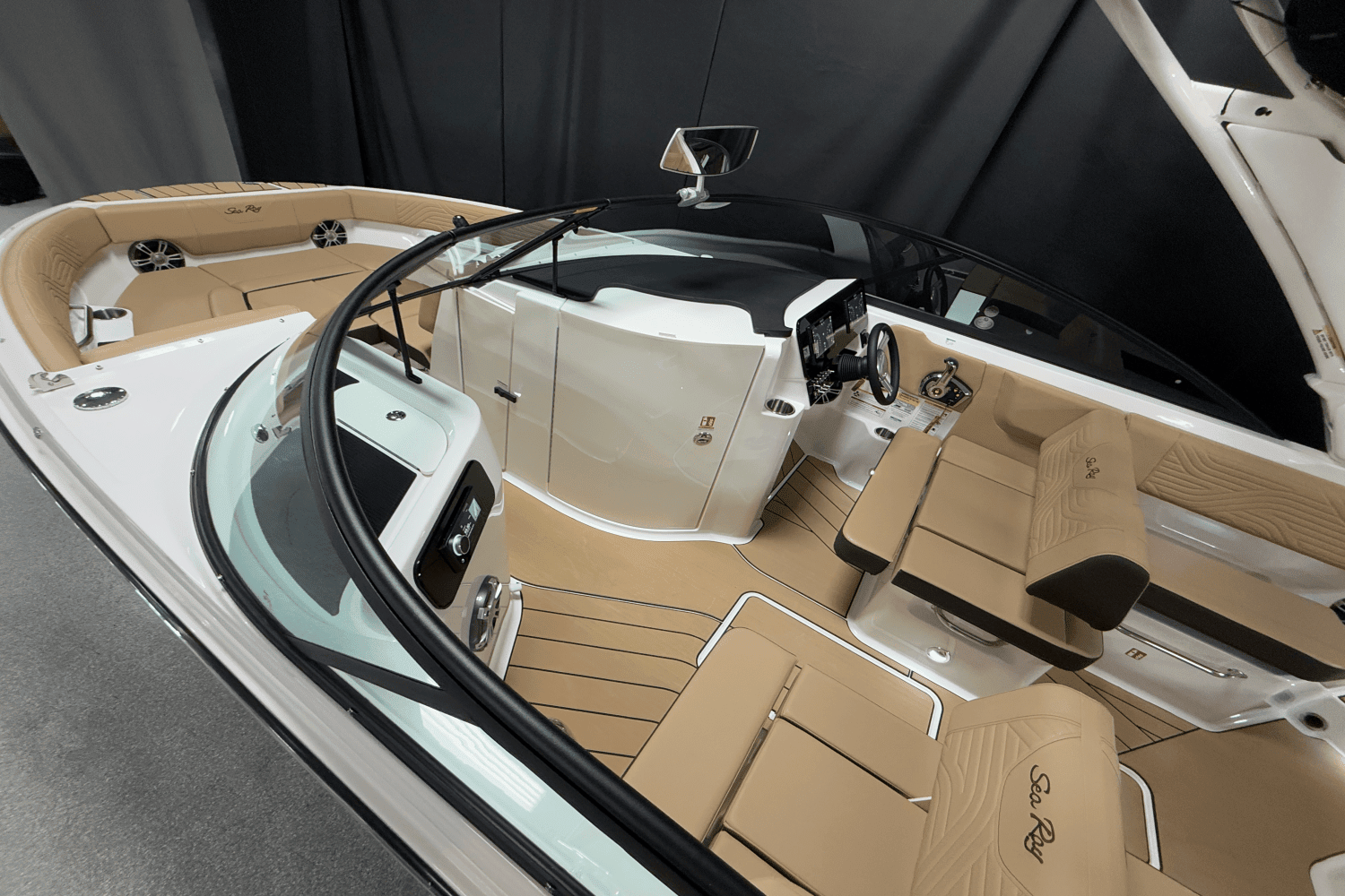 2025 Sea Ray SDX 250 Surf Image Thumbnail #8