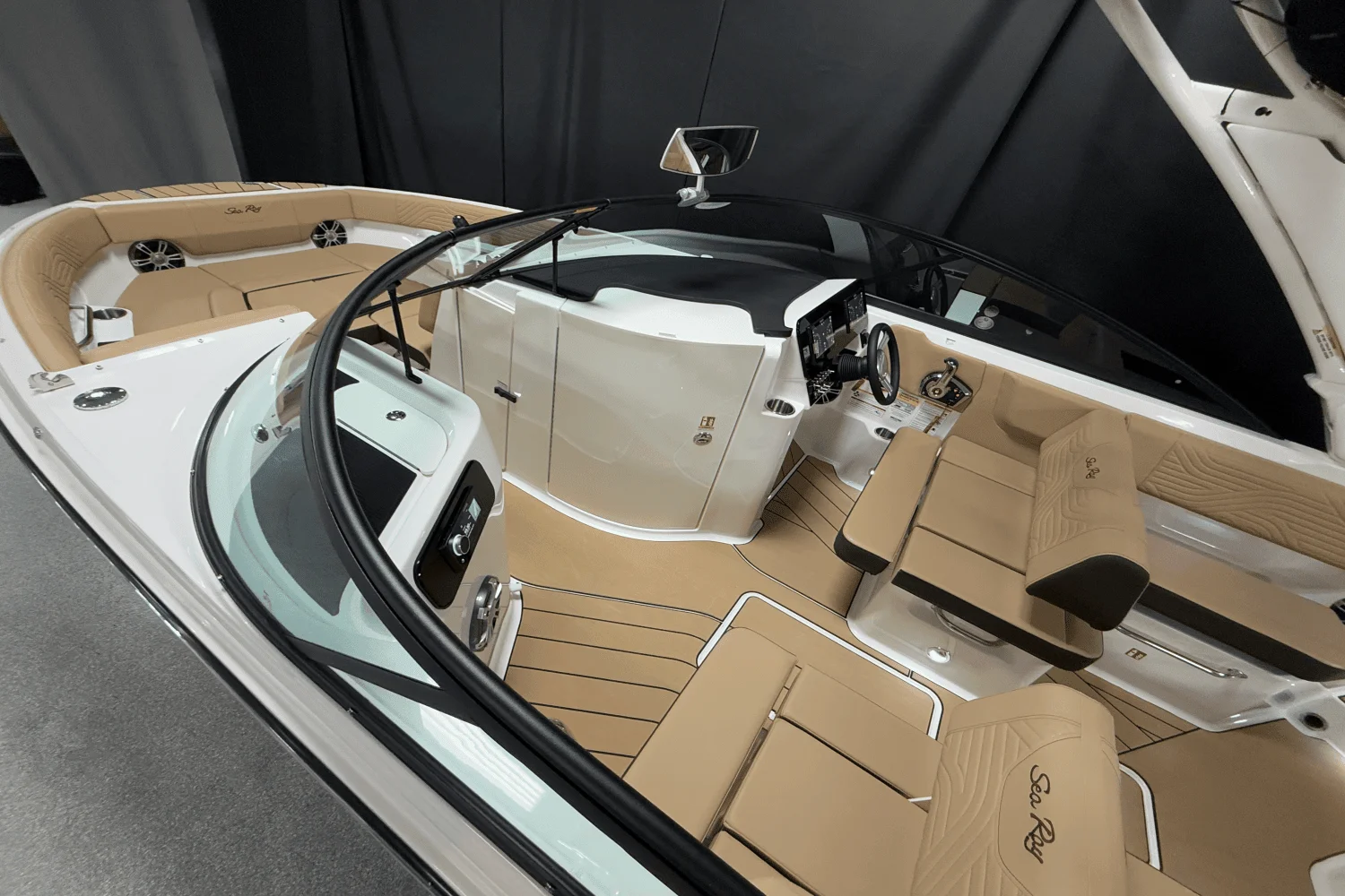 2025 Sea Ray SDX 250 Surf Image Thumbnail #8