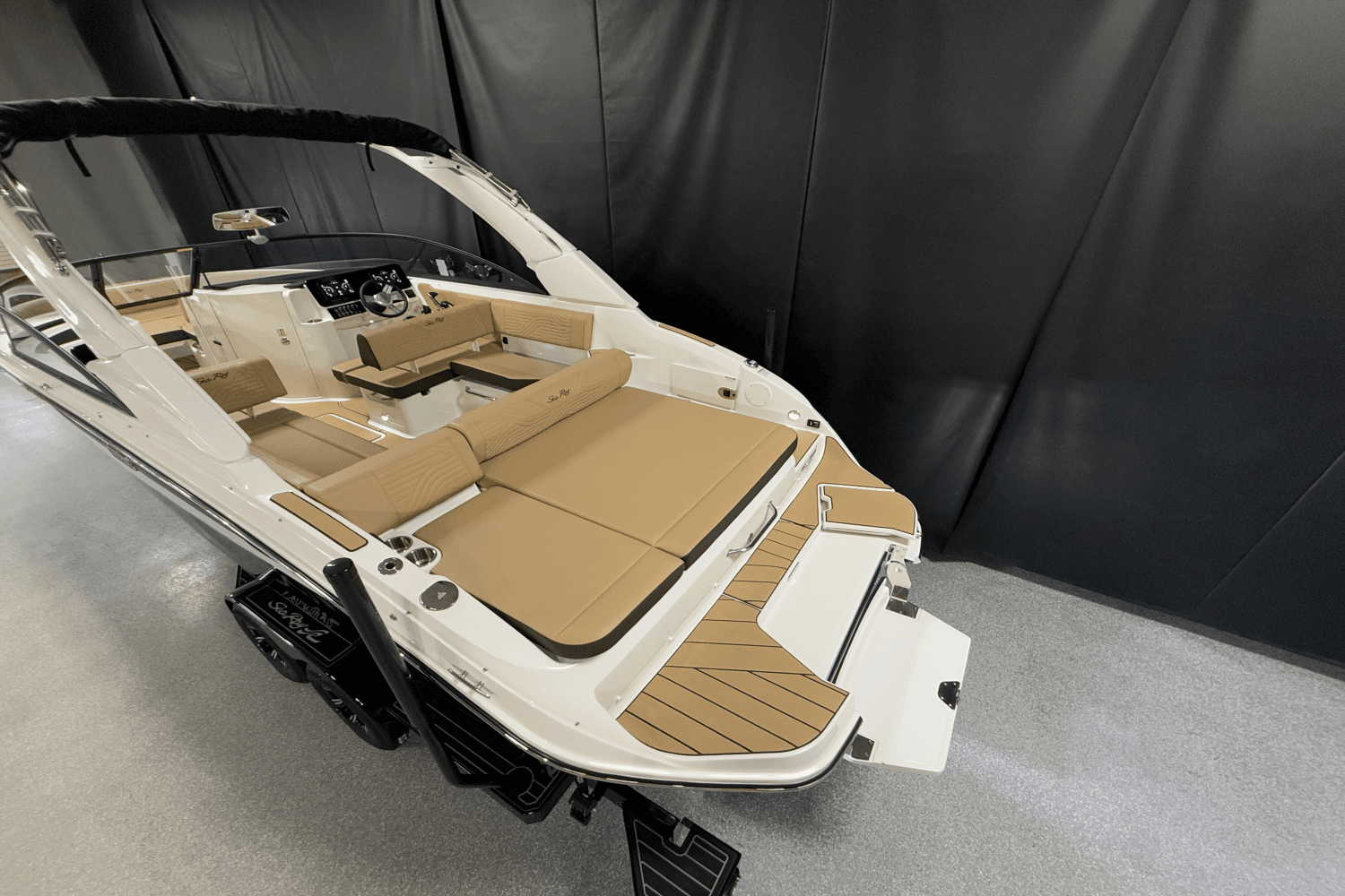 2025 Sea Ray SDX 250 Surf Image Thumbnail #5