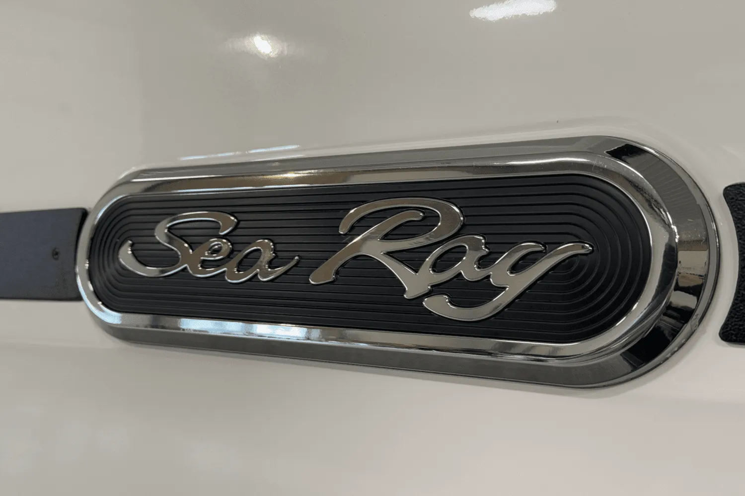 2025 Sea Ray SDX 250 Surf Image Thumbnail #12