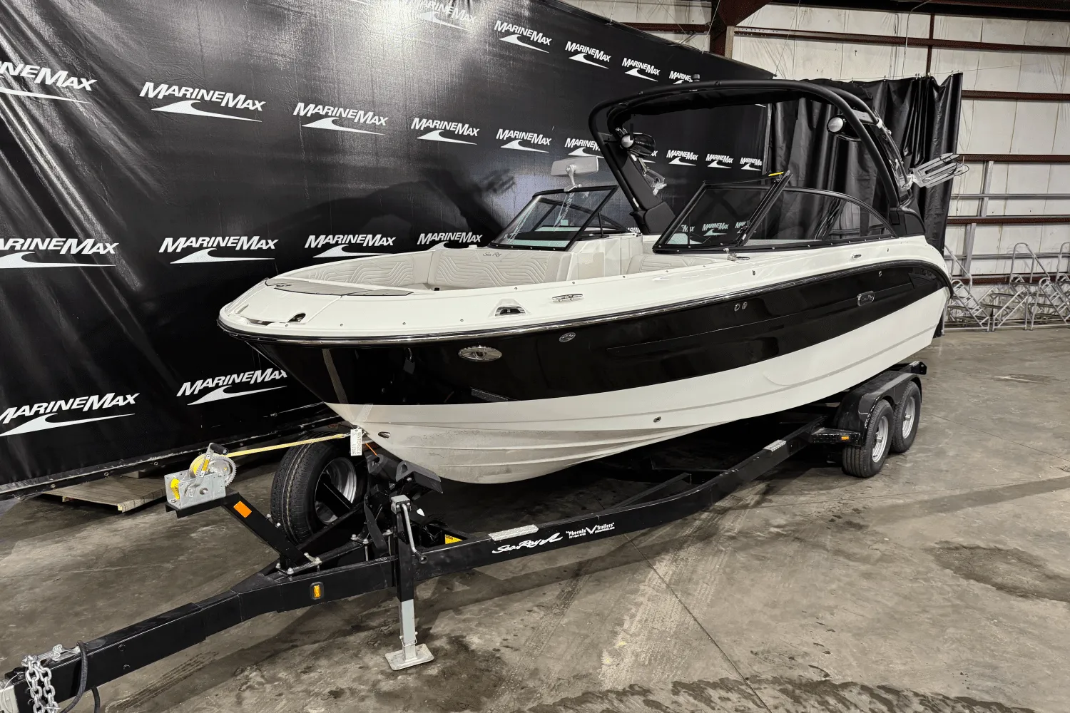 2025 Sea Ray SDX 250 Surf Image Thumbnail #0