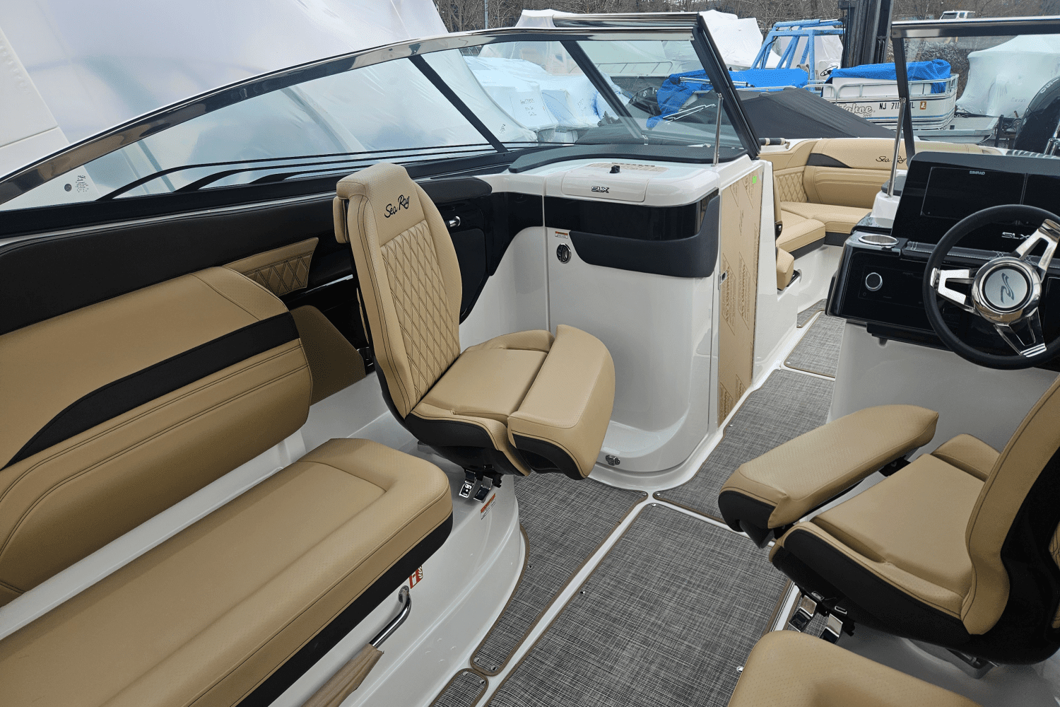 2025 Sea Ray SLX 260 Image Thumbnail #20
