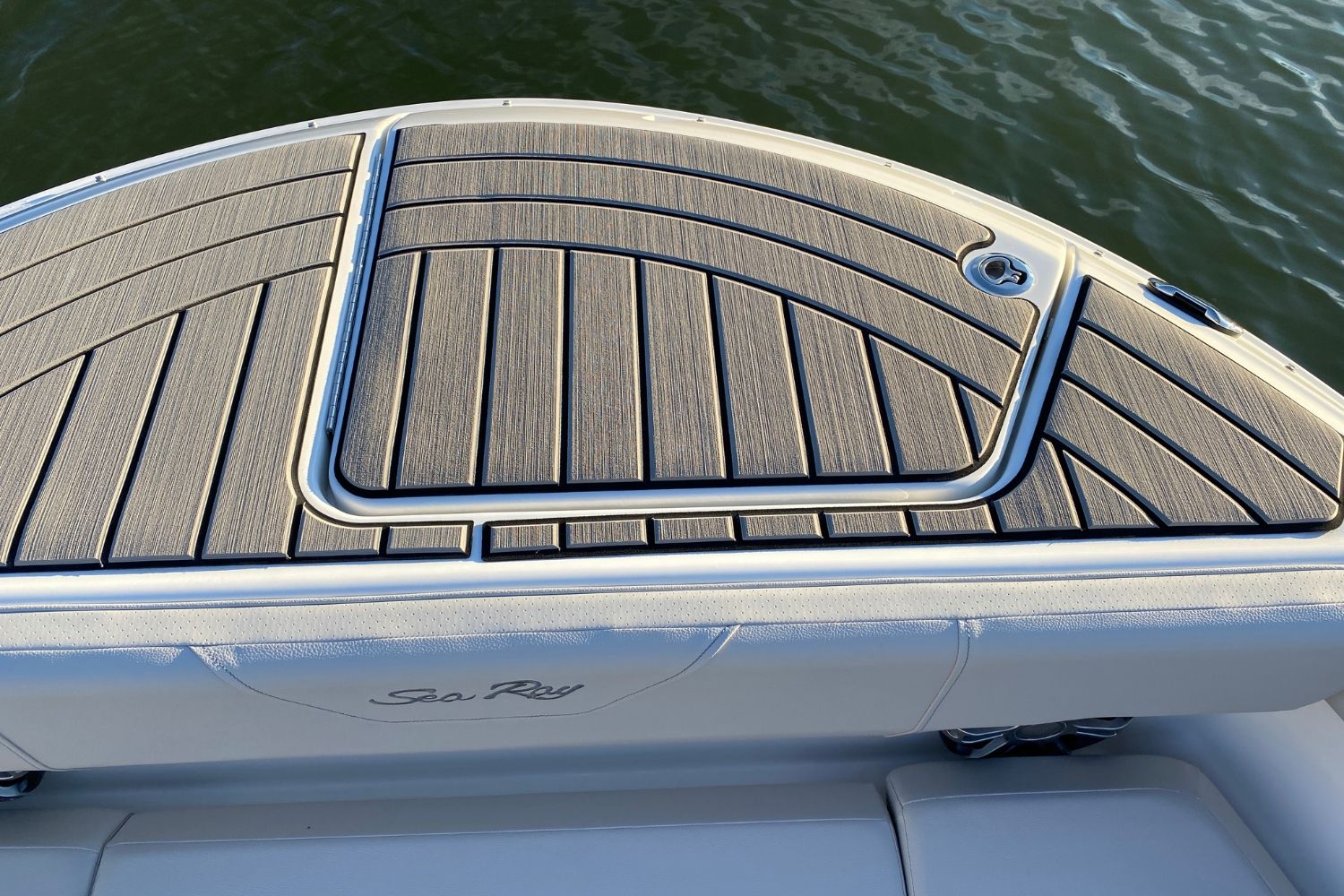 2025 Sea Ray SDX 270 Image Thumbnail #23